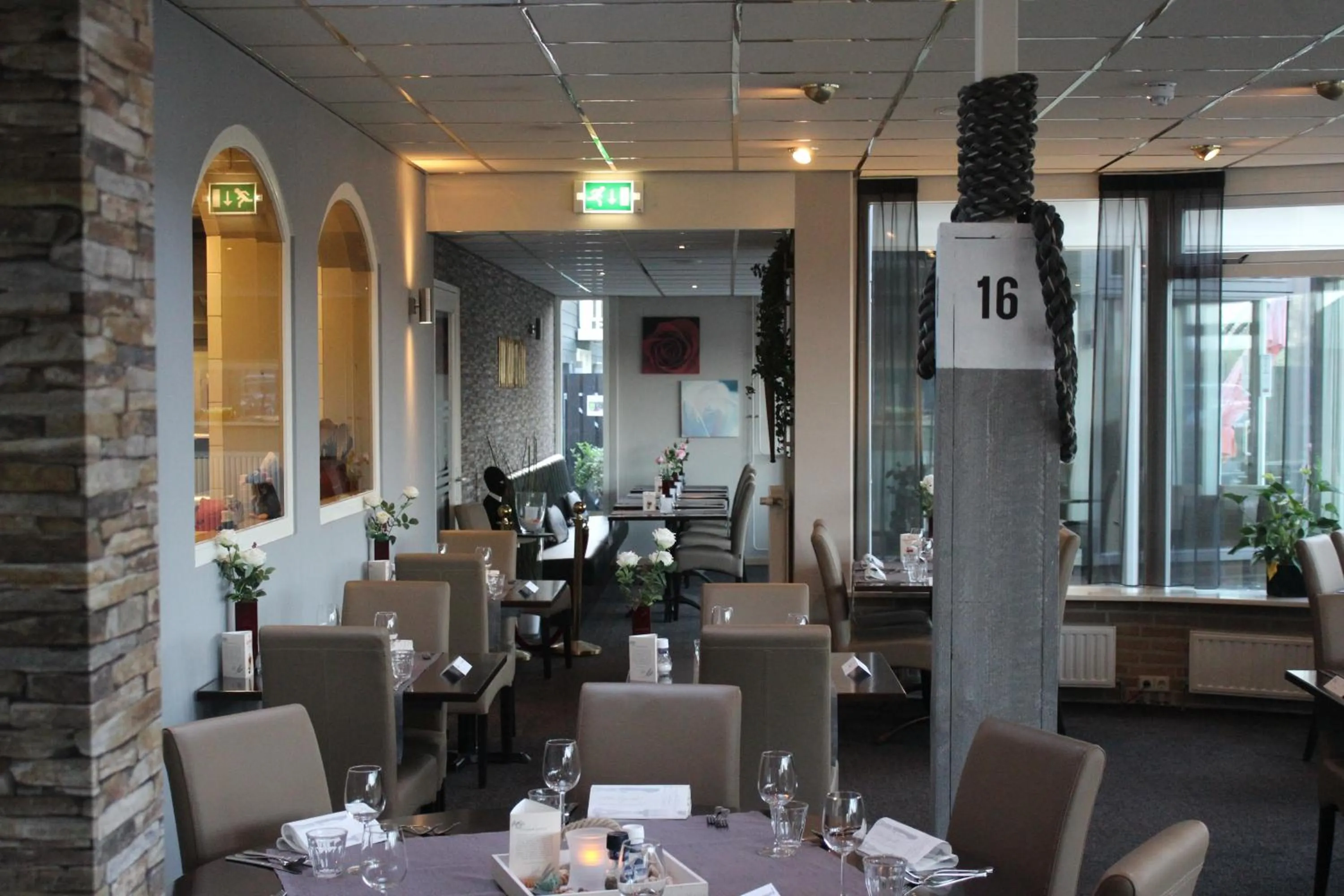 Restaurant/places to eat in Hotel Restaurant 't Klokje