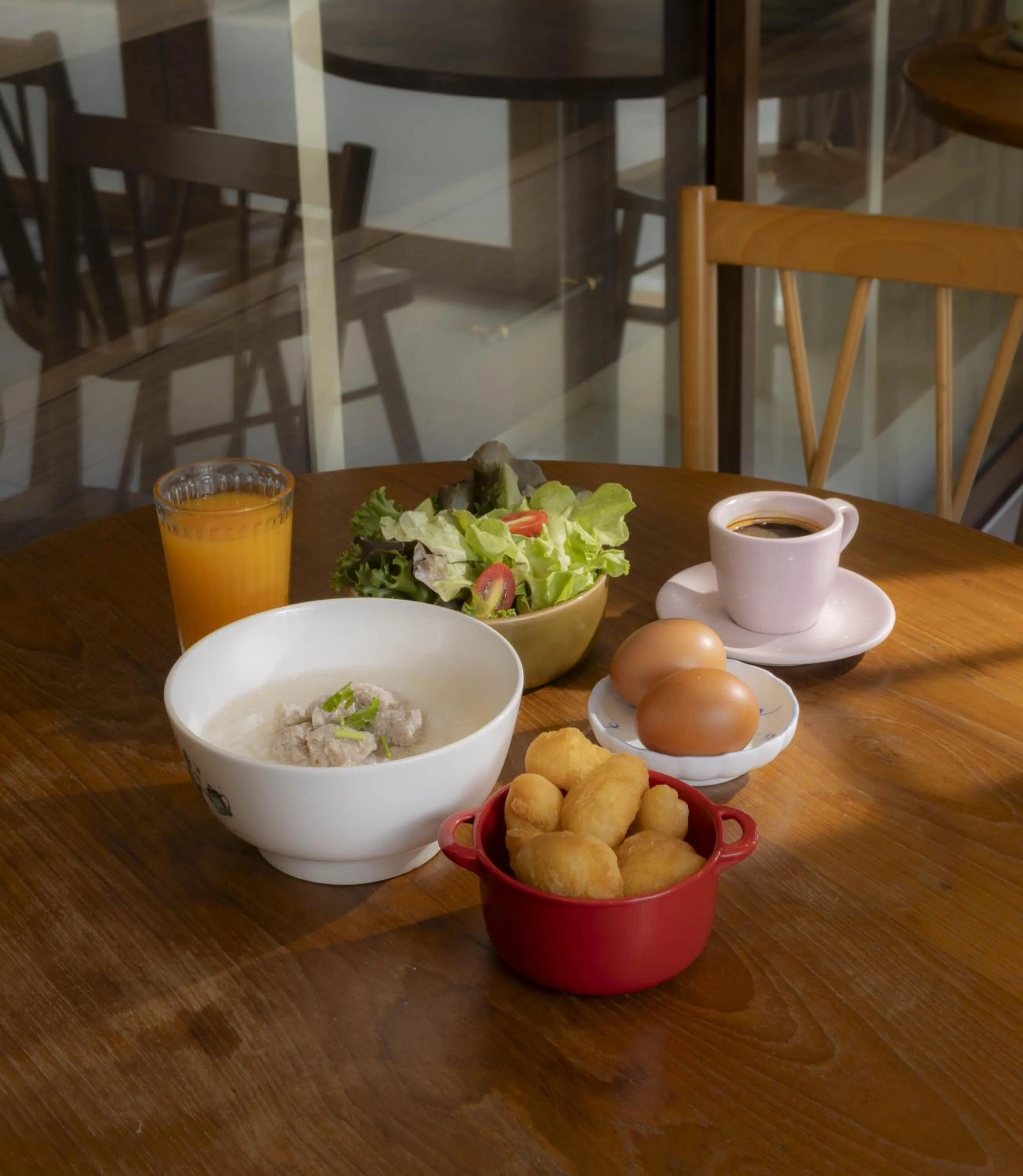 Food and drinks in Samer Boutique Stay