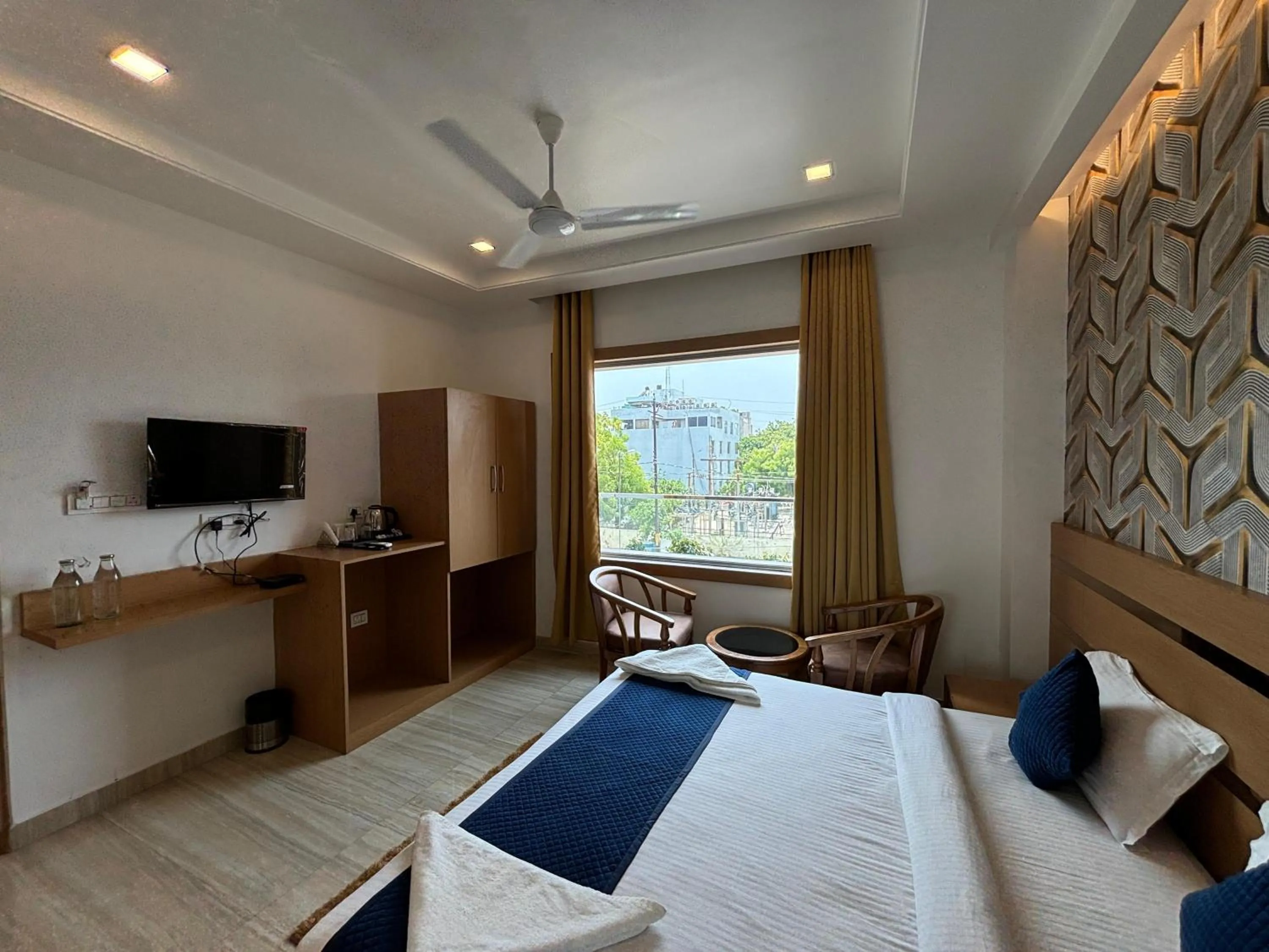 Bed in Hotel Royal Casa