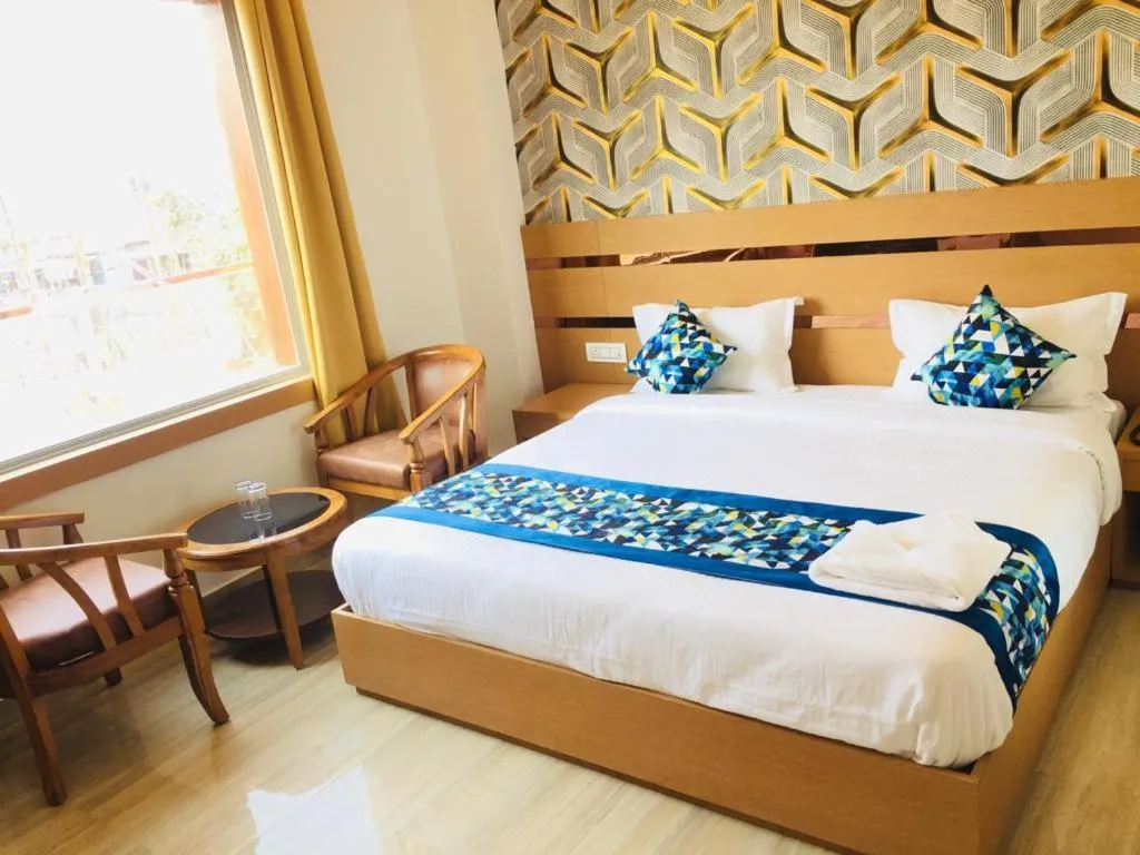 Bed in Hotel Royal Casa