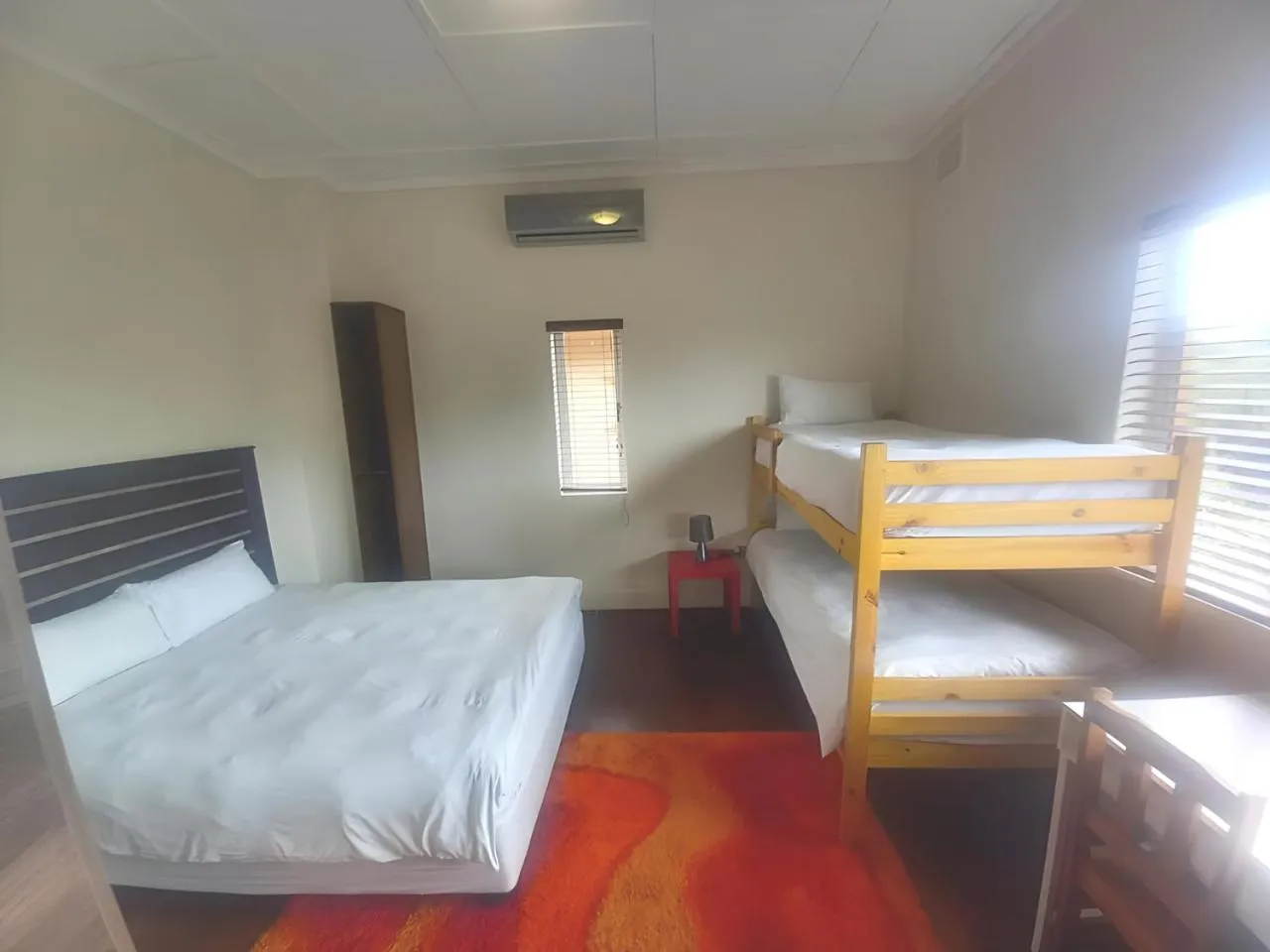 Bed in Kzn Park View Guest House