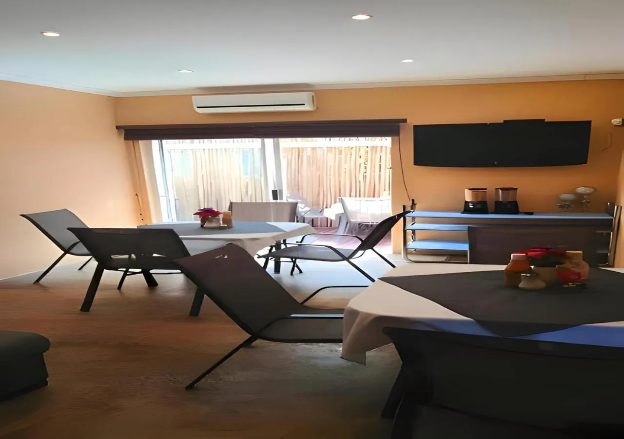 TV and multimedia in Kzn Park View Guest House