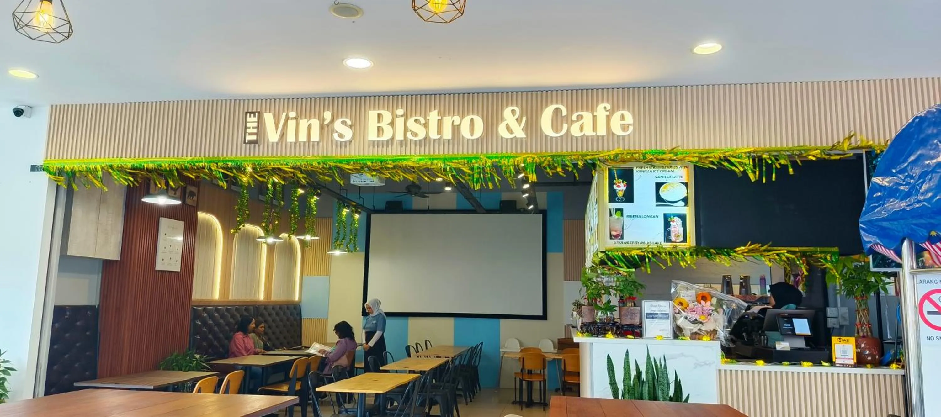 Clock Inn Backpackers Hostel