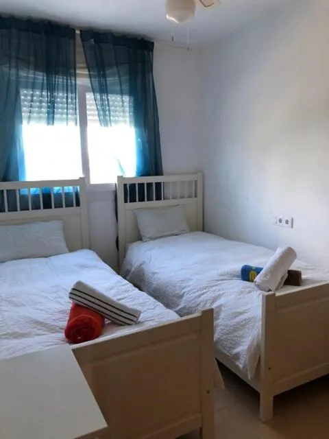 Bed in Naranjos Condado