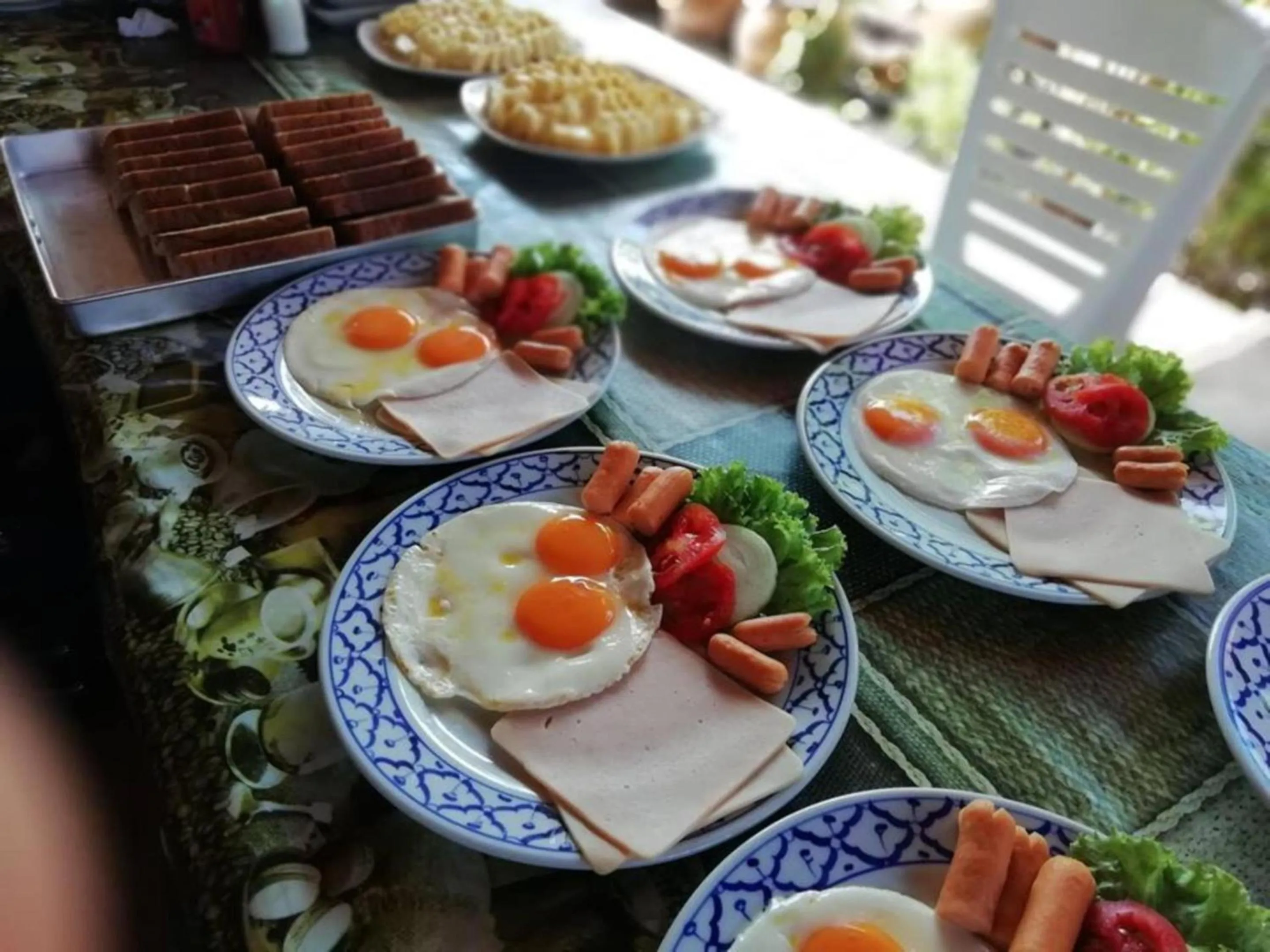 Breakfast in Lanta Wanida Resort