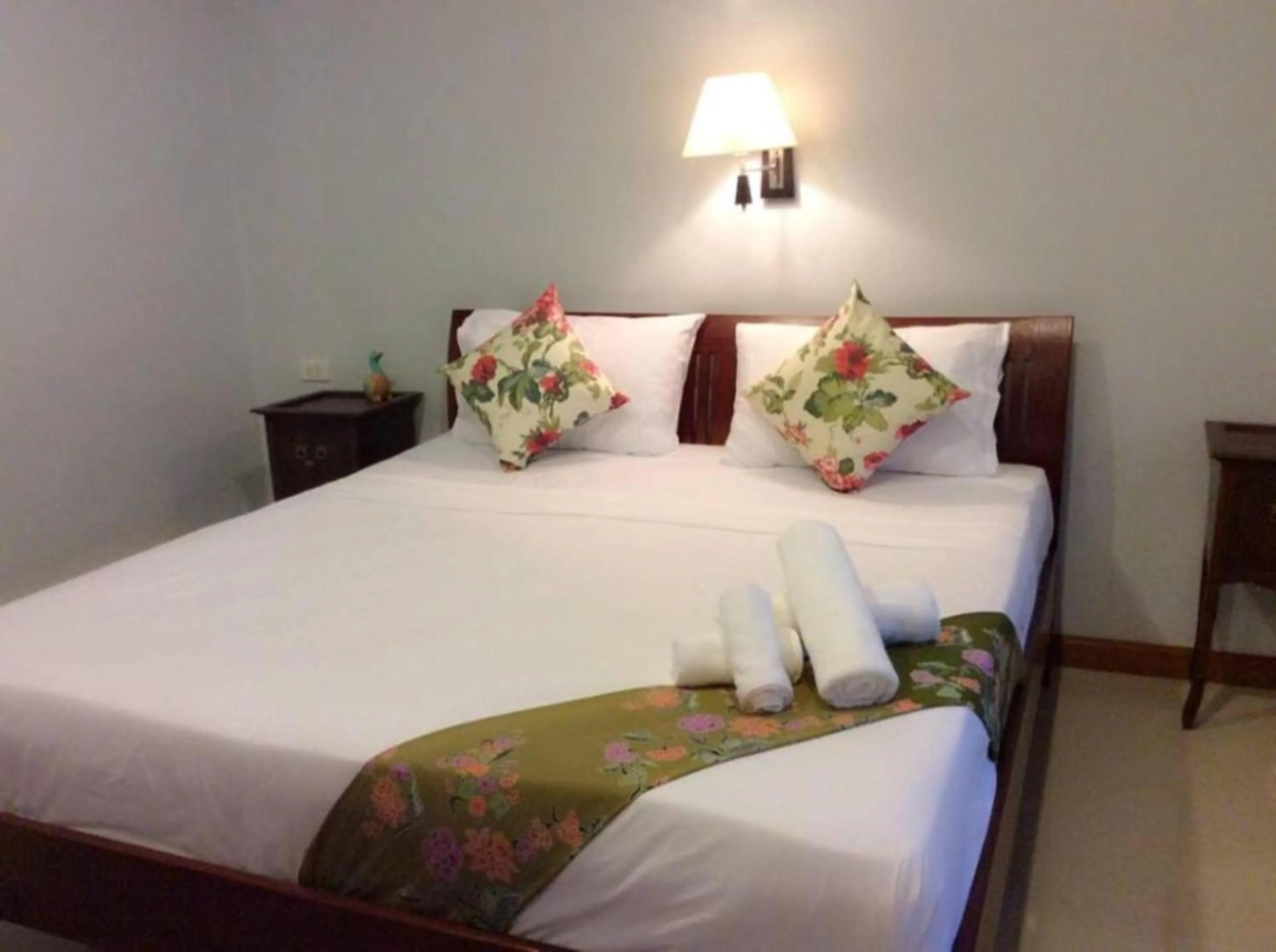 Bed in Lanta Wanida Resort