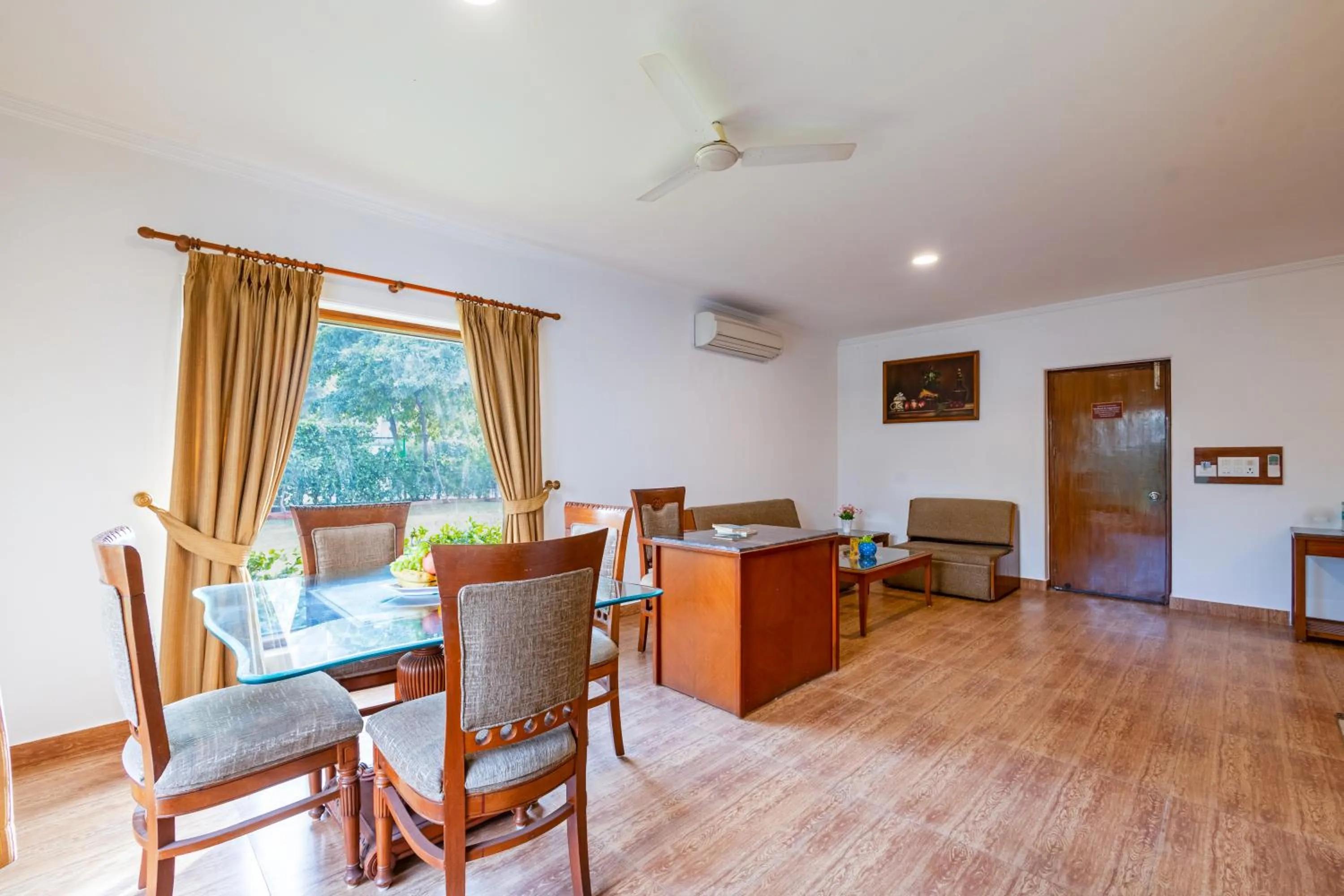 Seating area in Aapno Ghar Resort & Amusement Park