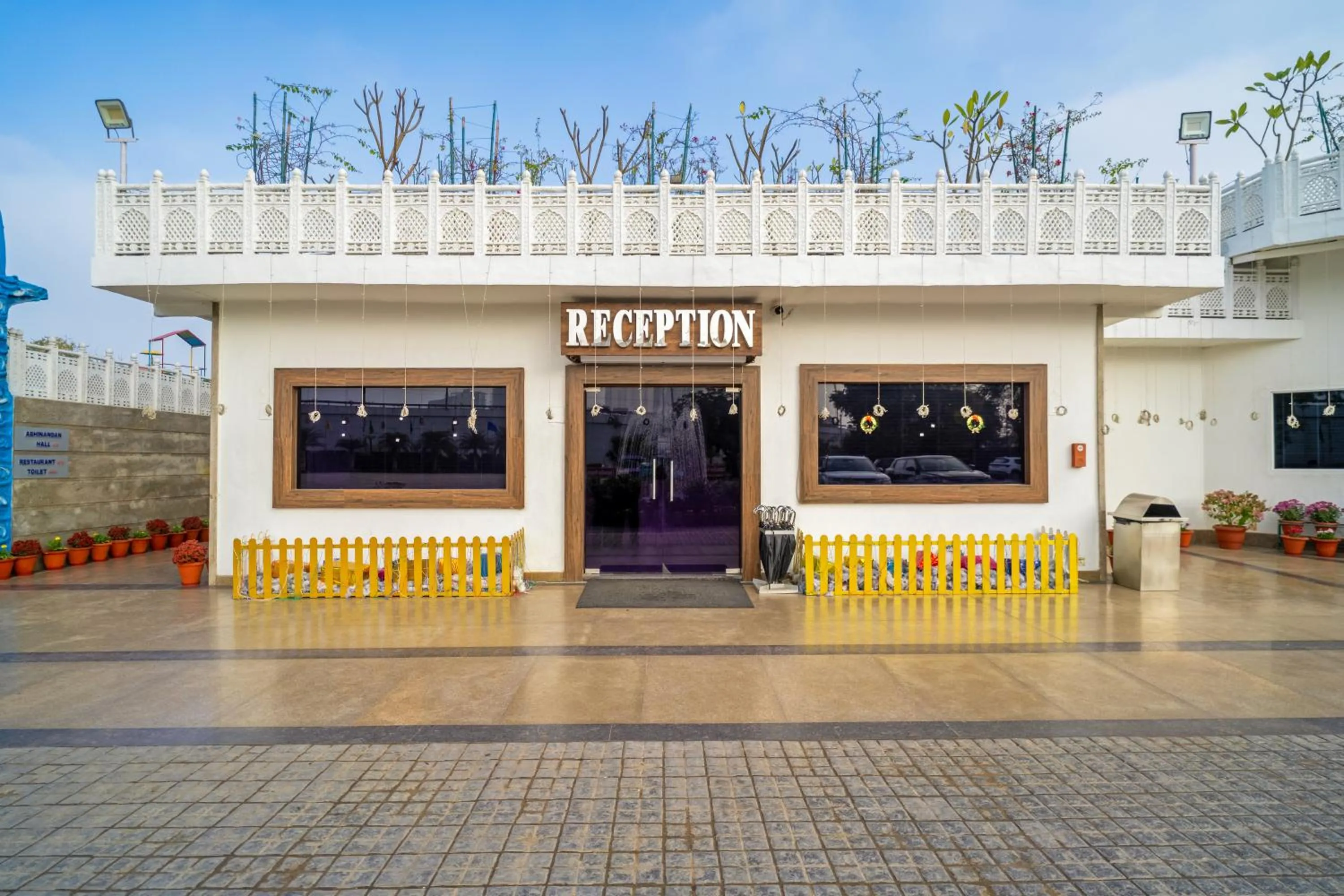 Lobby or reception in Aapno Ghar Resort & Amusement Park