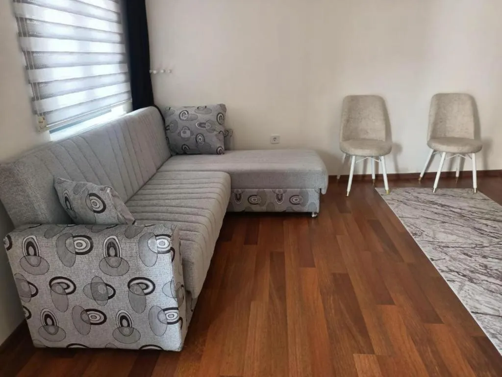 Old Town Grand Apart Hotel