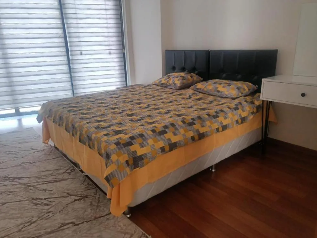 Bed in Old Town Grand Apart Hotel