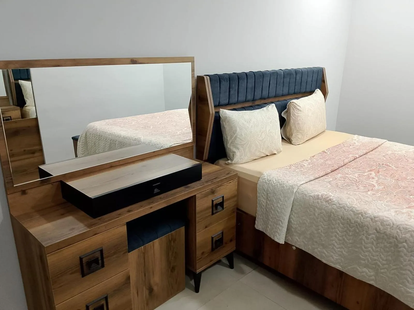 Bed in Old Town Grand Apart Hotel