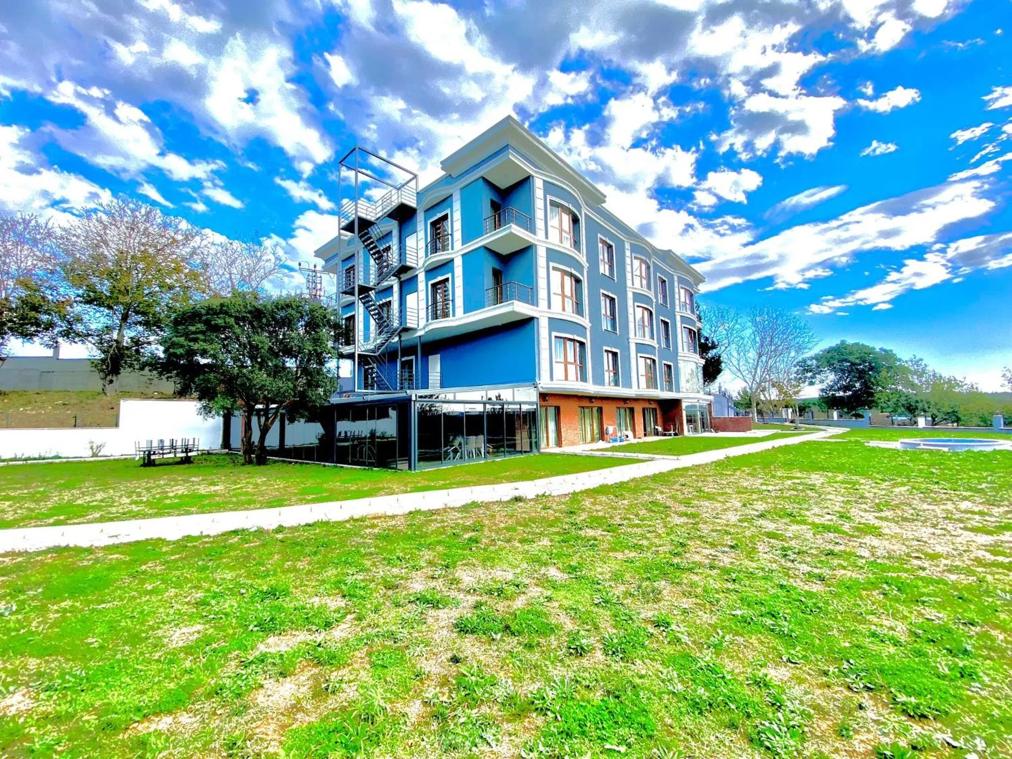 Property building in Green Roof Boutique Hotel & SPA Istanbul Airport