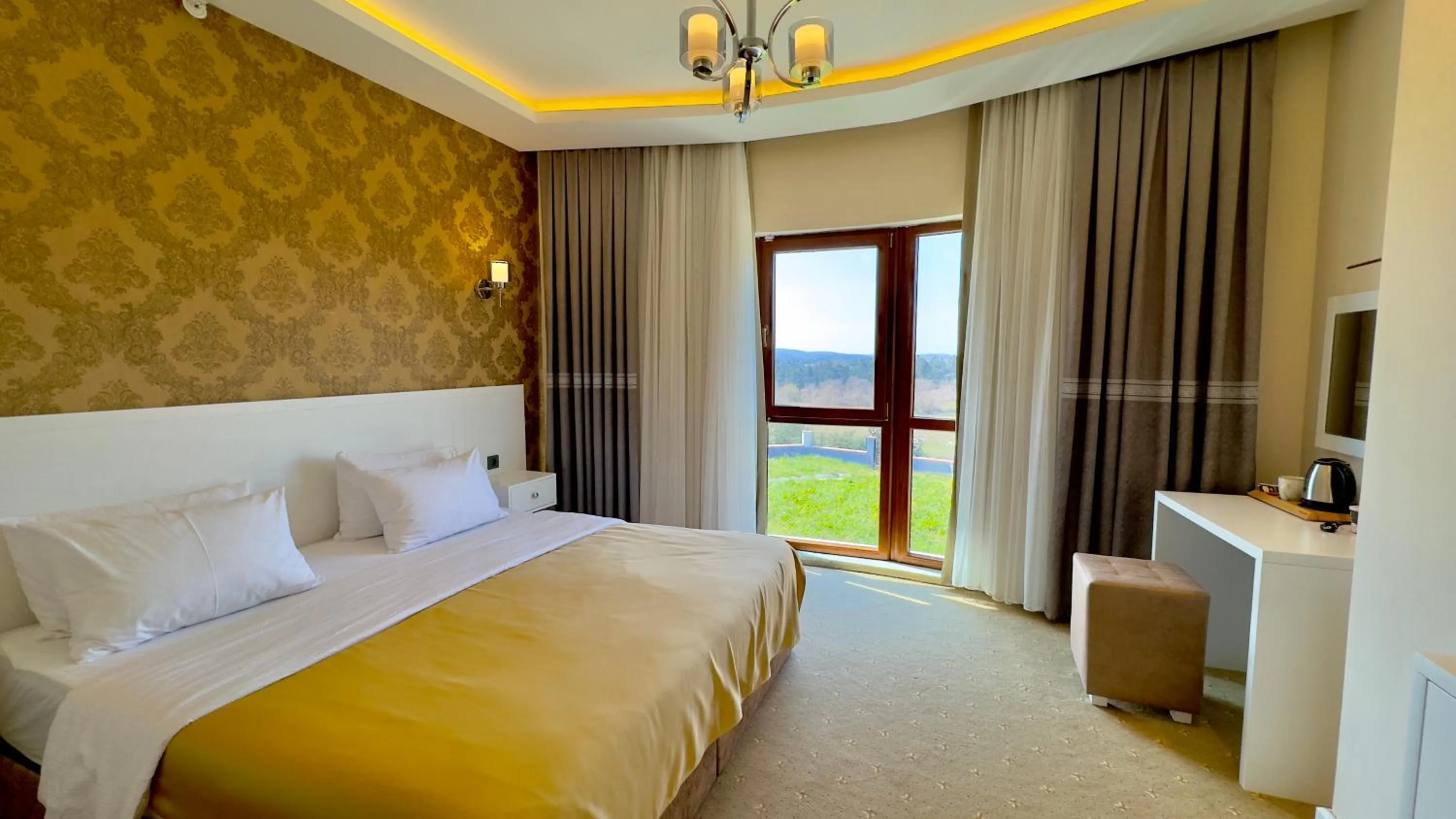 Bed in Green Roof Boutique Hotel & SPA Istanbul Airport