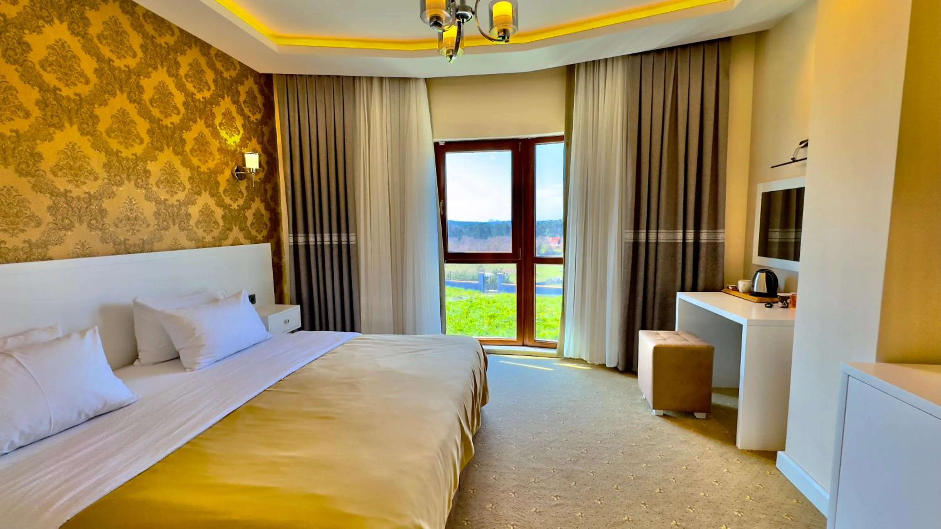 Bed in Green Roof Boutique Hotel & SPA Istanbul Airport