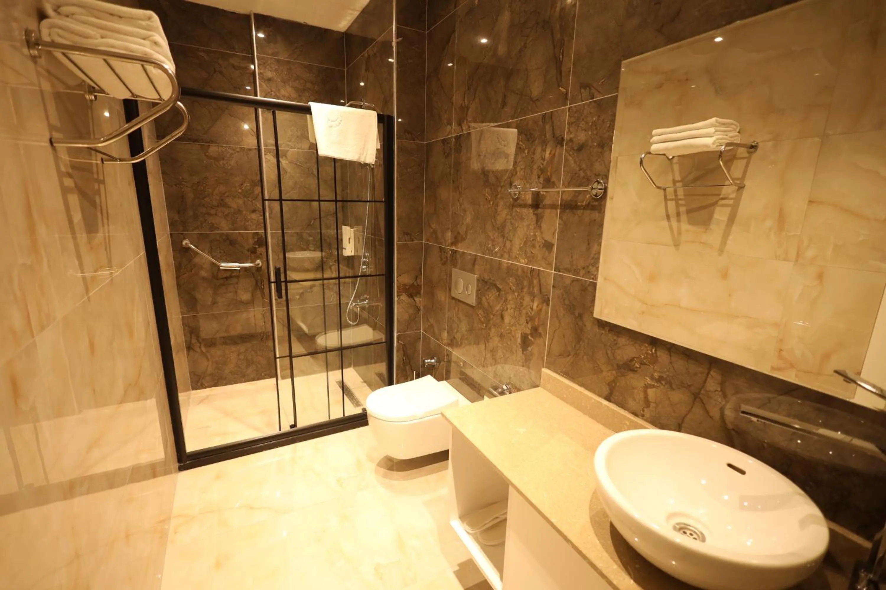 Shower in Green Roof Boutique Hotel & SPA Istanbul Airport