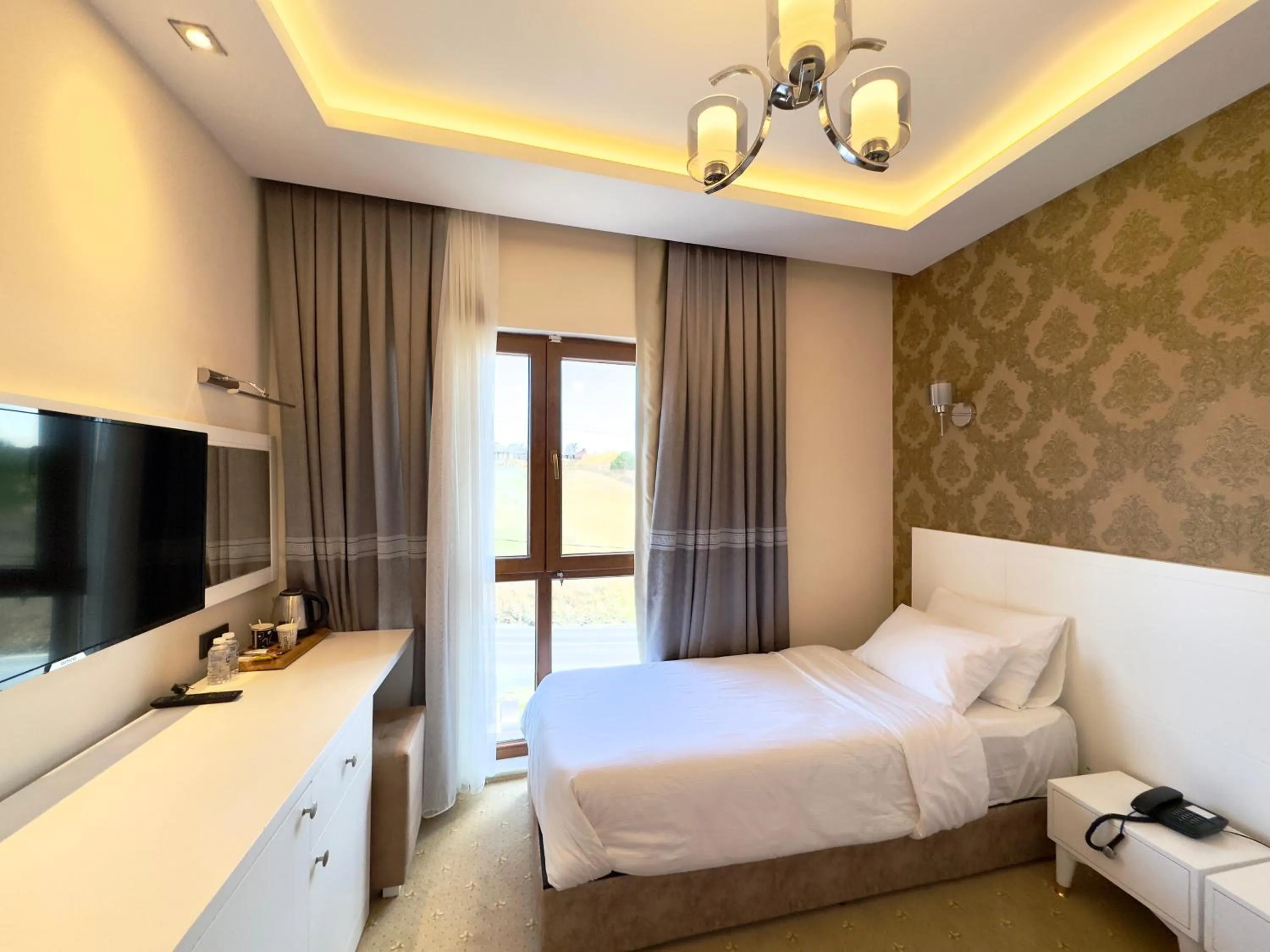 Bed in Green Roof Boutique Hotel & SPA Istanbul Airport