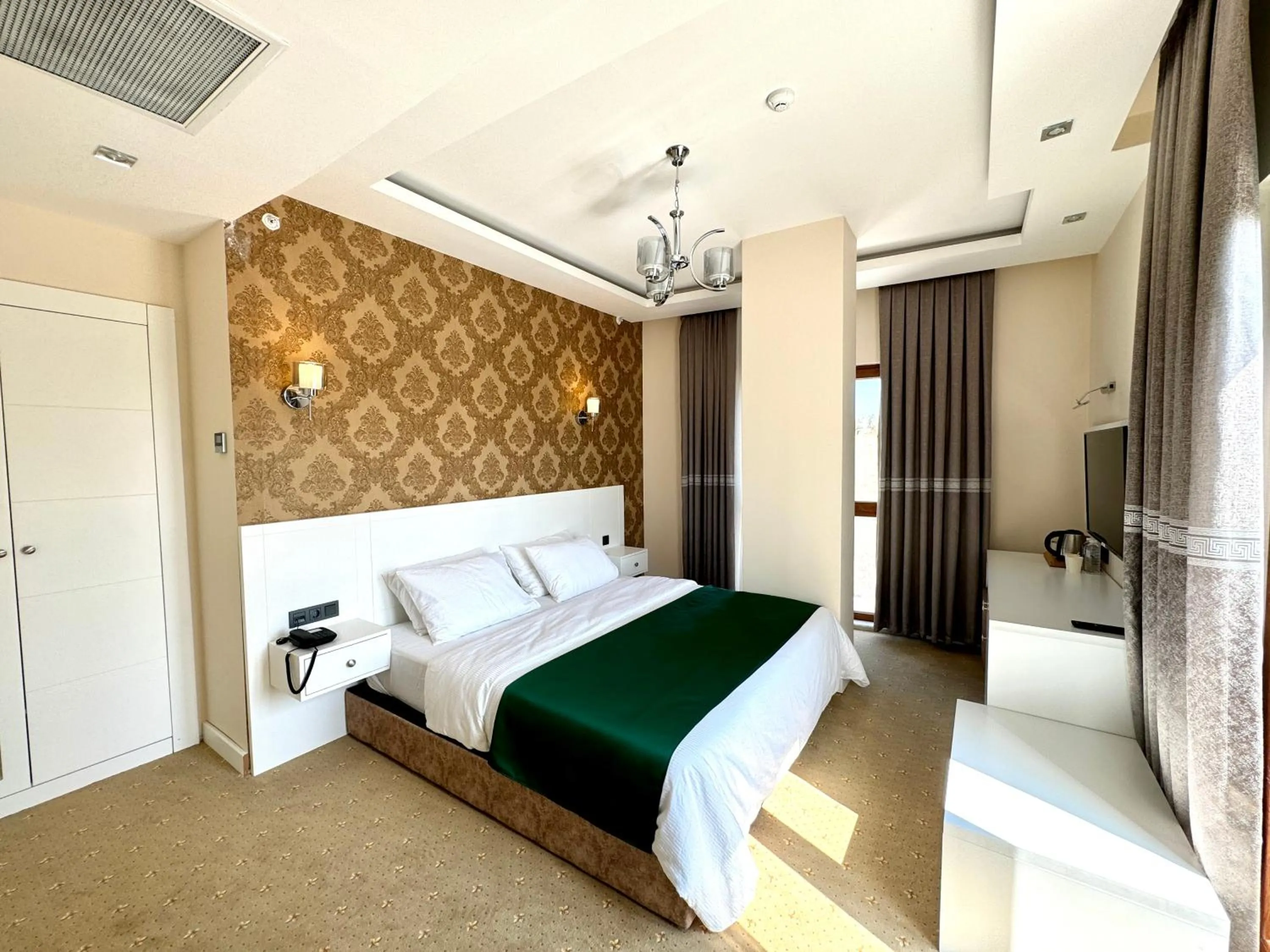 Bed in Green Roof Boutique Hotel & SPA Istanbul Airport