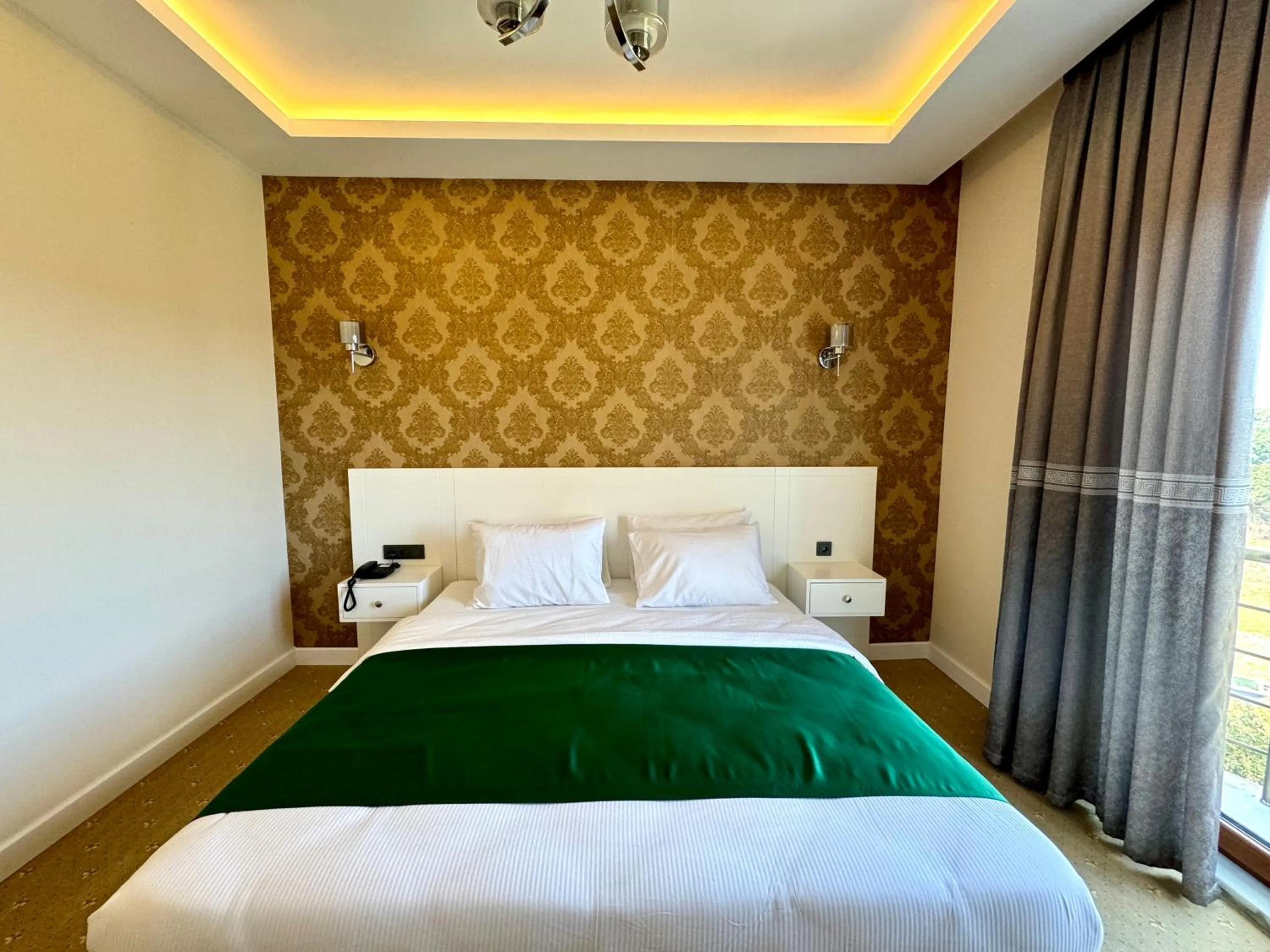 Bed in Green Roof Boutique Hotel & SPA Istanbul Airport