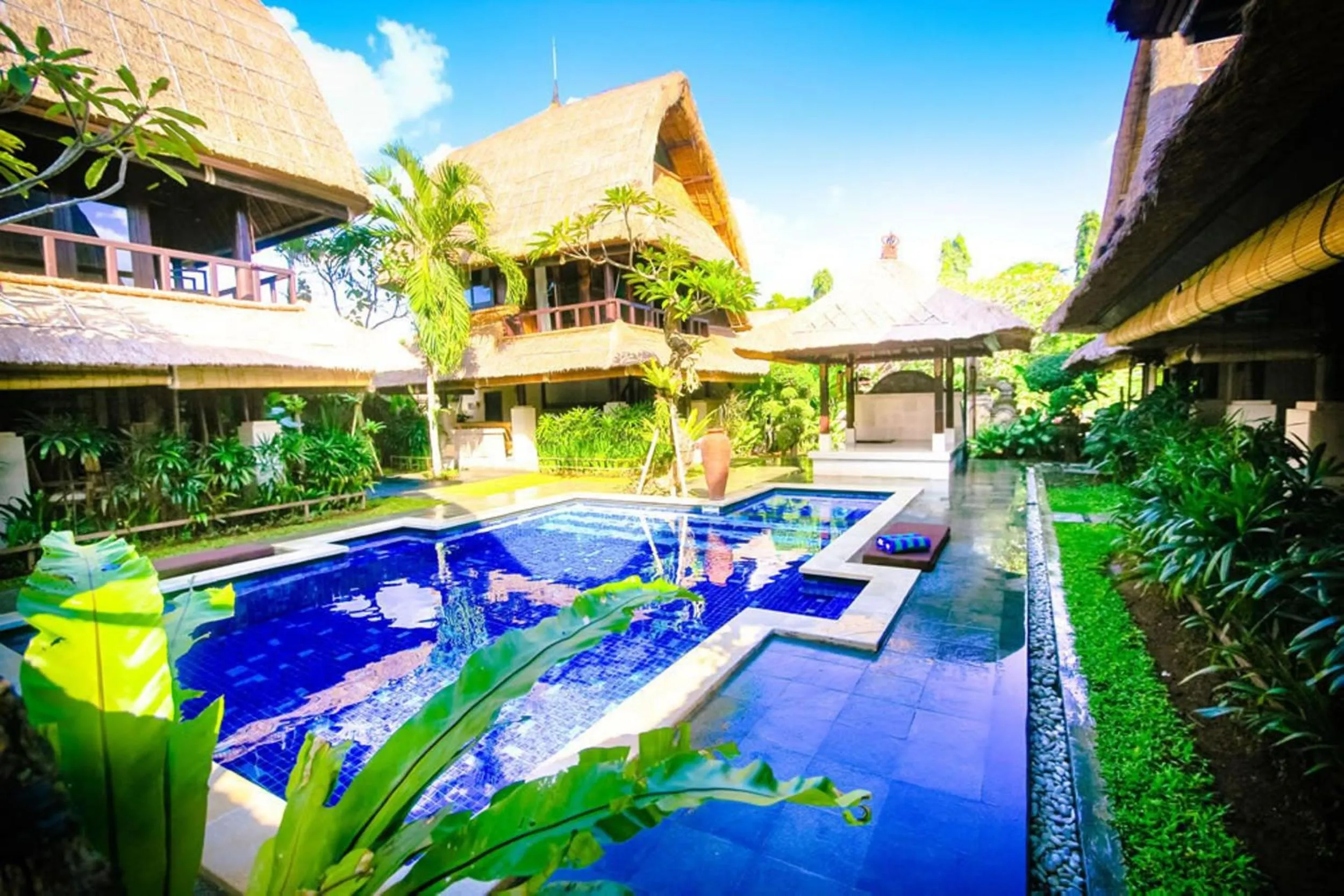 Facade/entrance in Radiant Jepun Villa