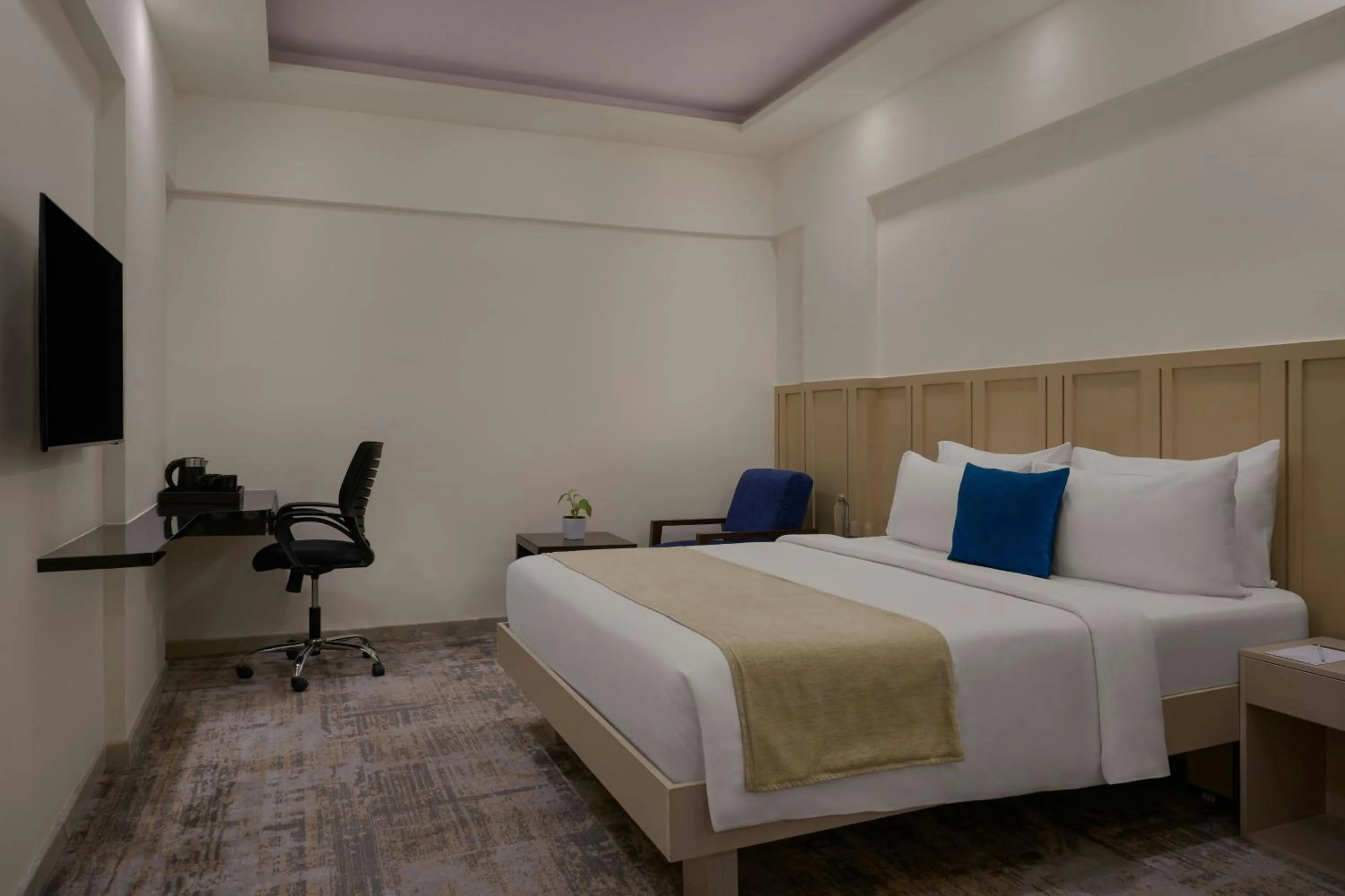 Winter Green Queen Studio with No View - single occupancy in The Fern Residency Bengaluru, Yeshwanthpur, Series by Marriott