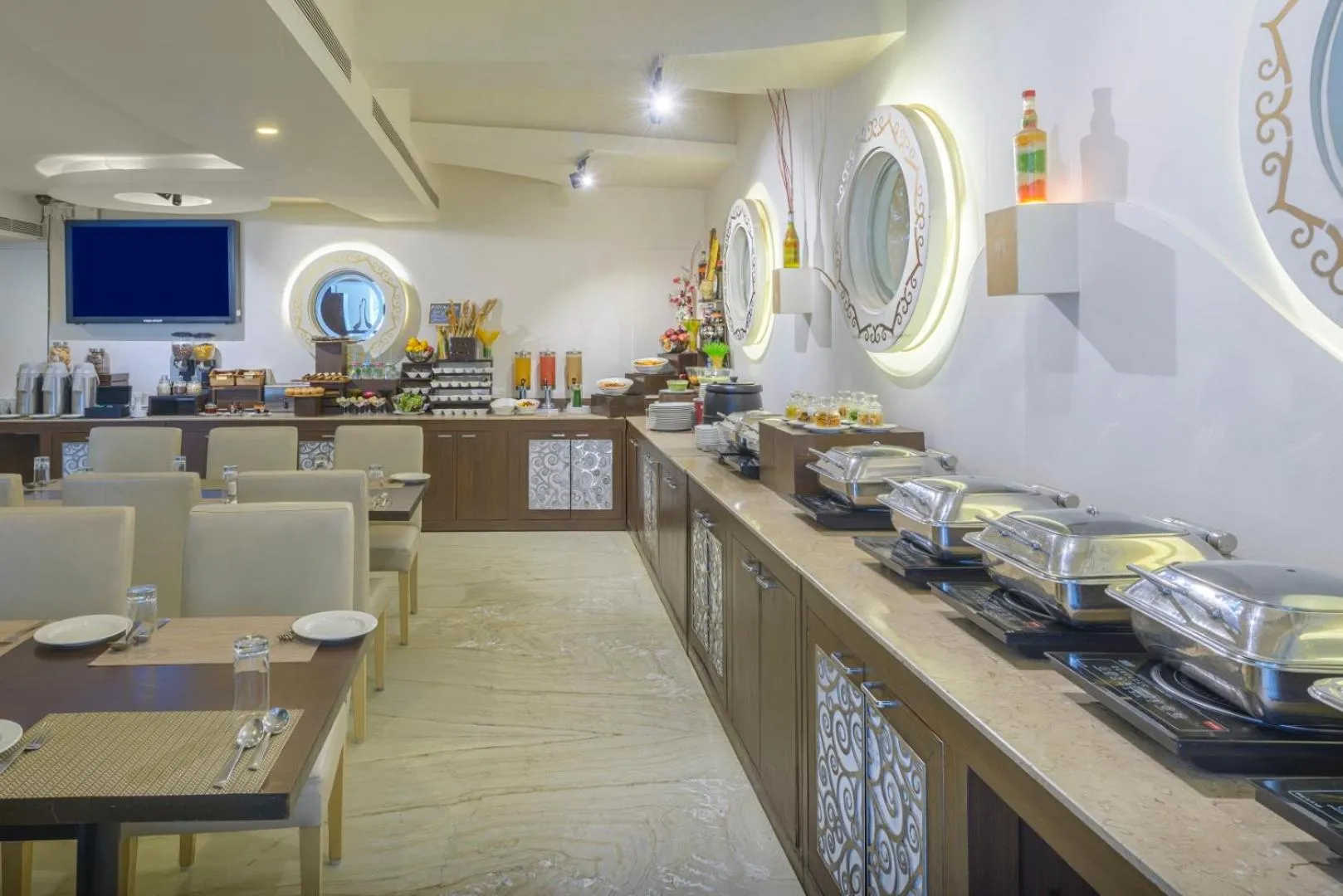 Restaurant/places to eat in The Fern Residency - Yeshwanthpur