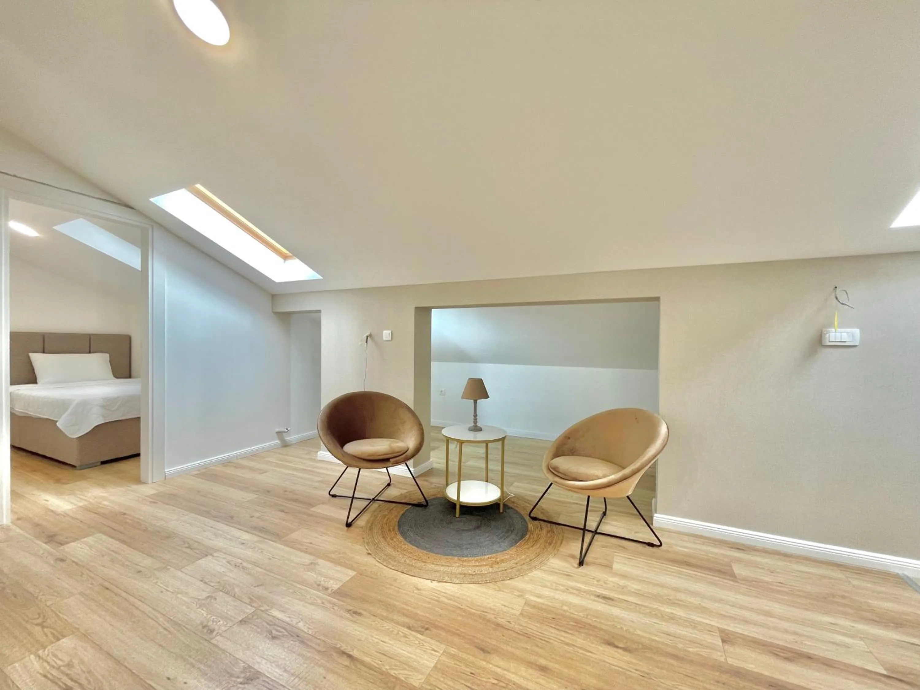 Living room, Bed in Comfort Apartments Pasha