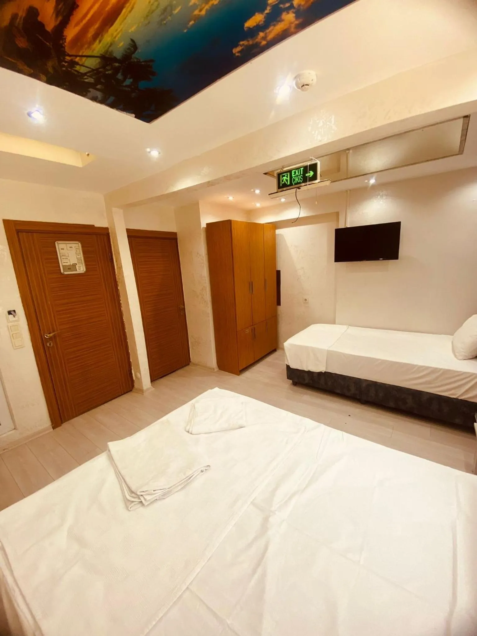 Photo of the whole room in Hotel Diva