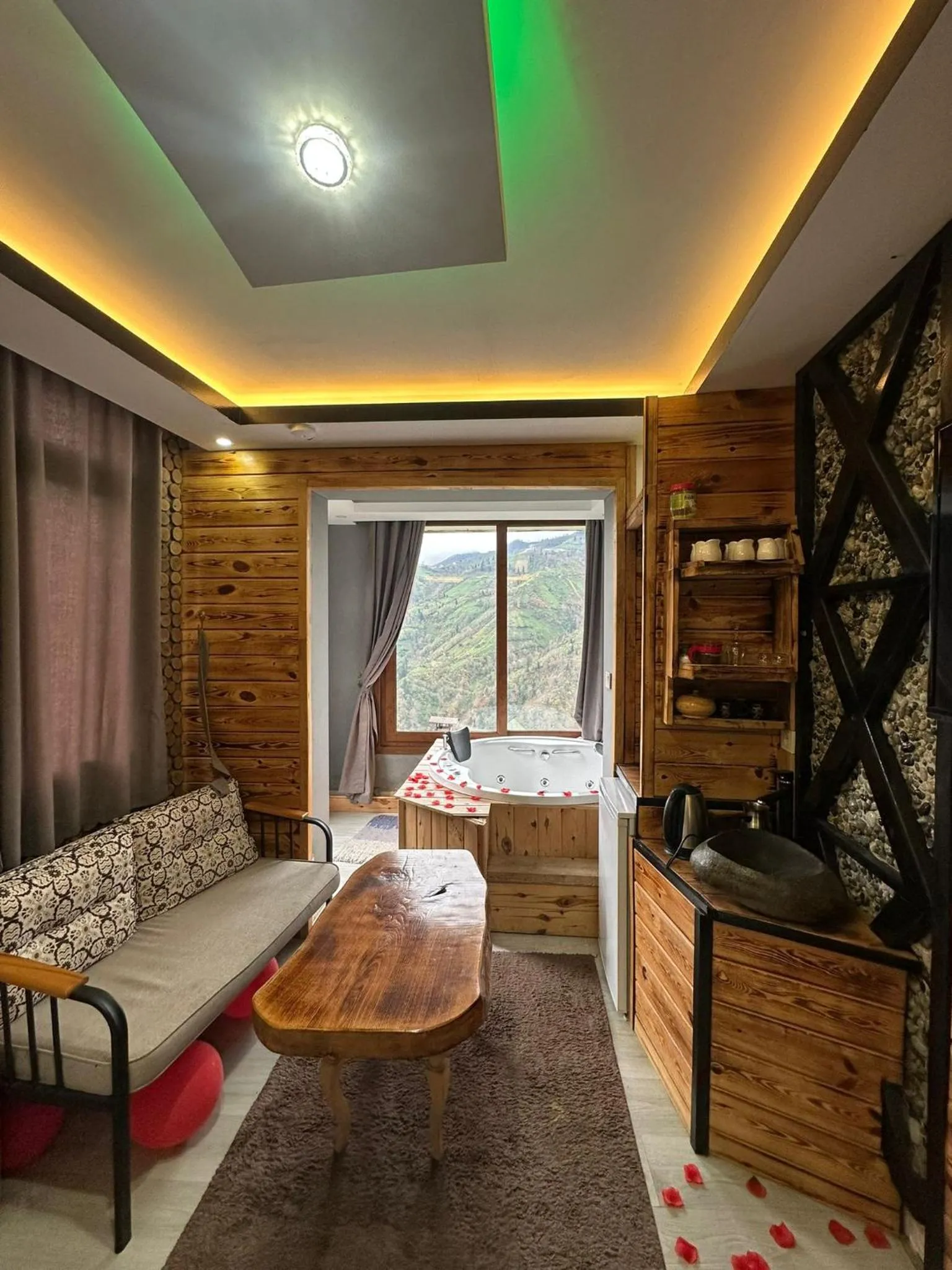 Bed in Peruma otel bungalov