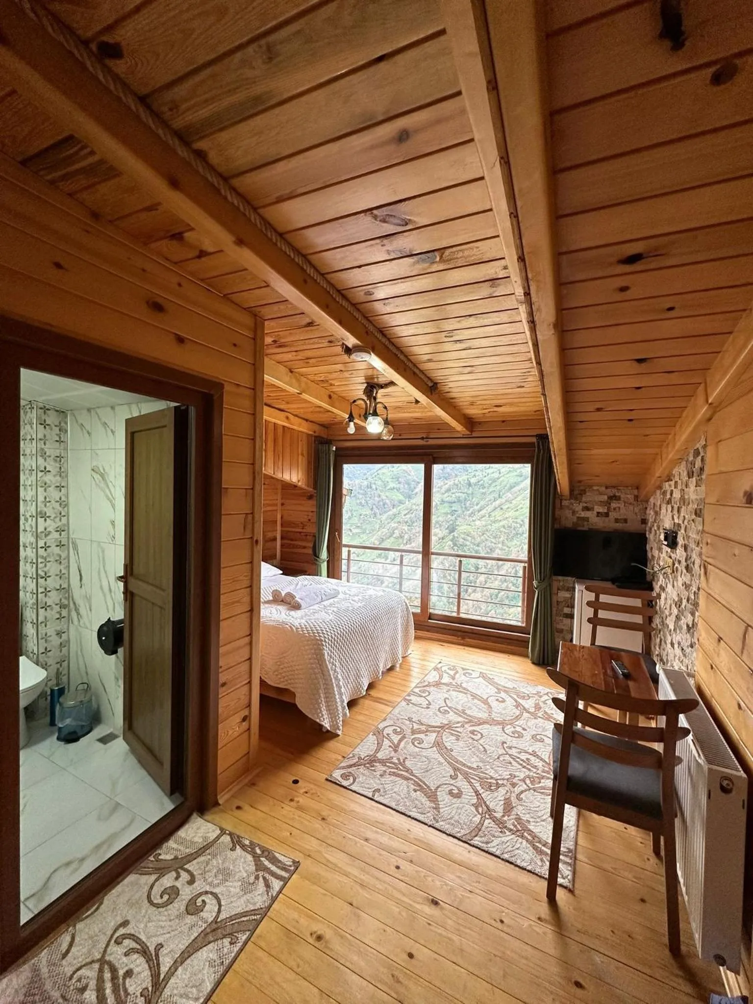 Bed in Peruma otel bungalov