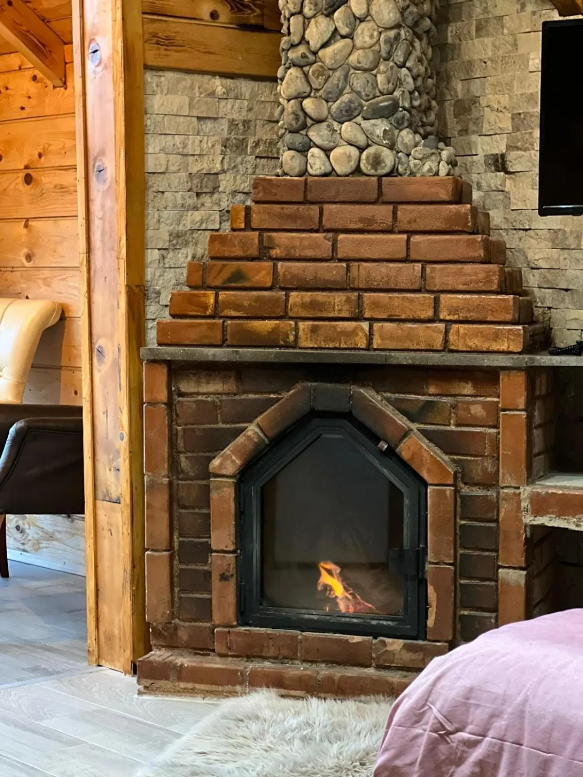 BBQ facilities in Peruma otel bungalov