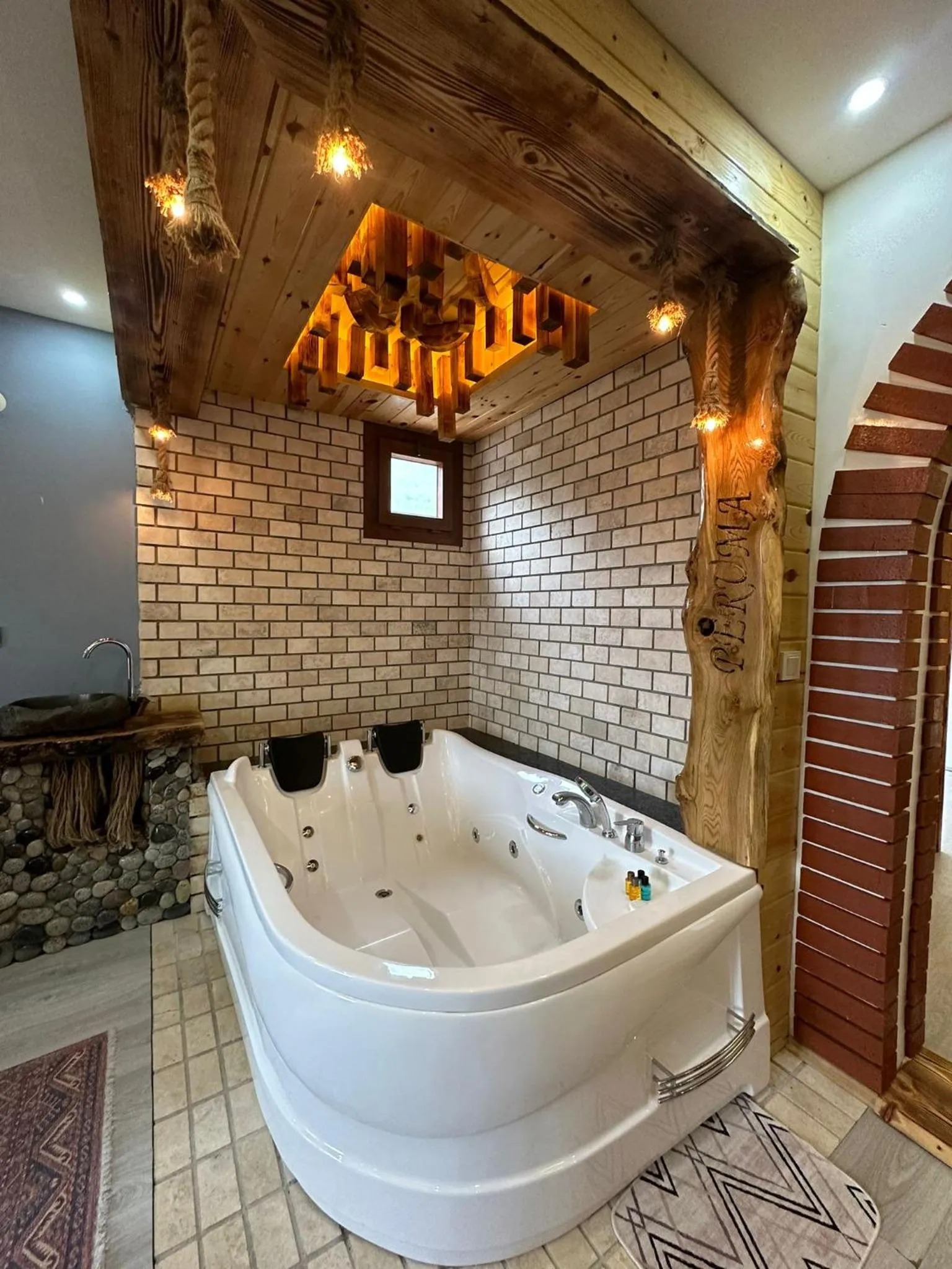 Peruma otel bungalov