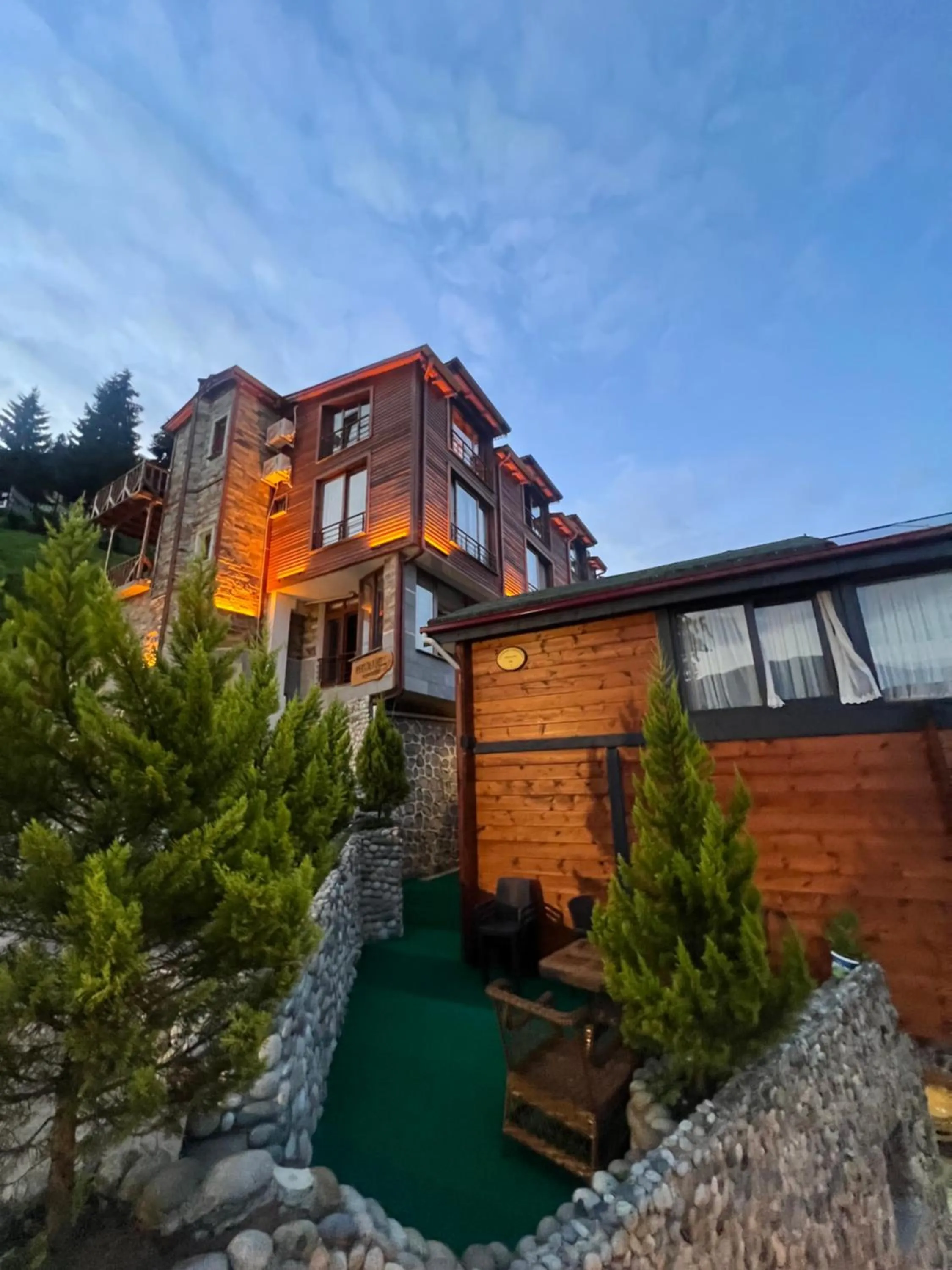 Peruma otel bungalov