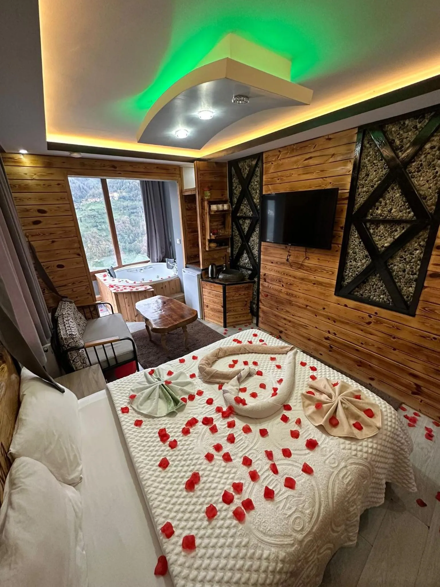 Bed in Peruma otel bungalov