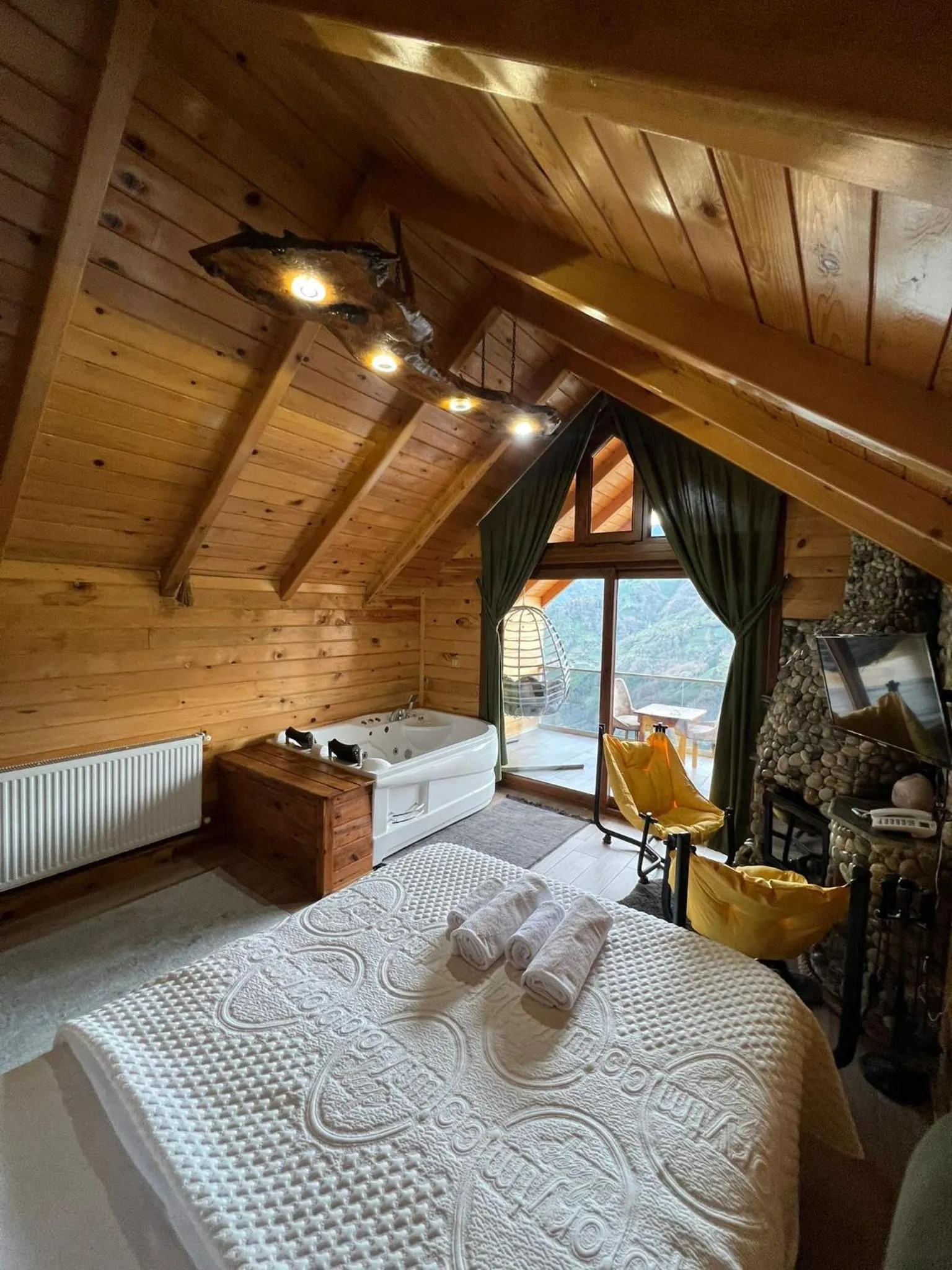 Bed in Peruma otel bungalov