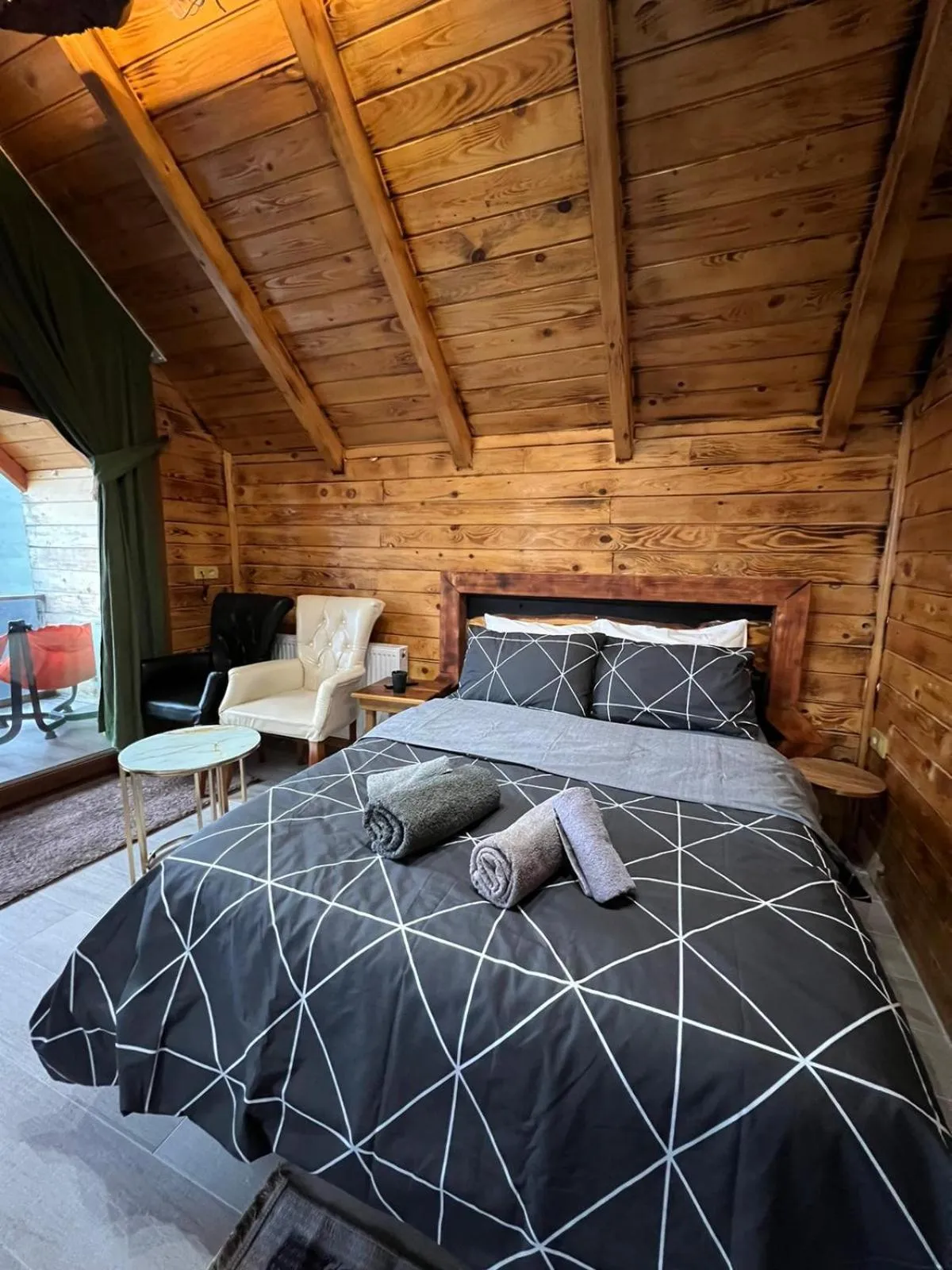 Bed in Peruma otel bungalov