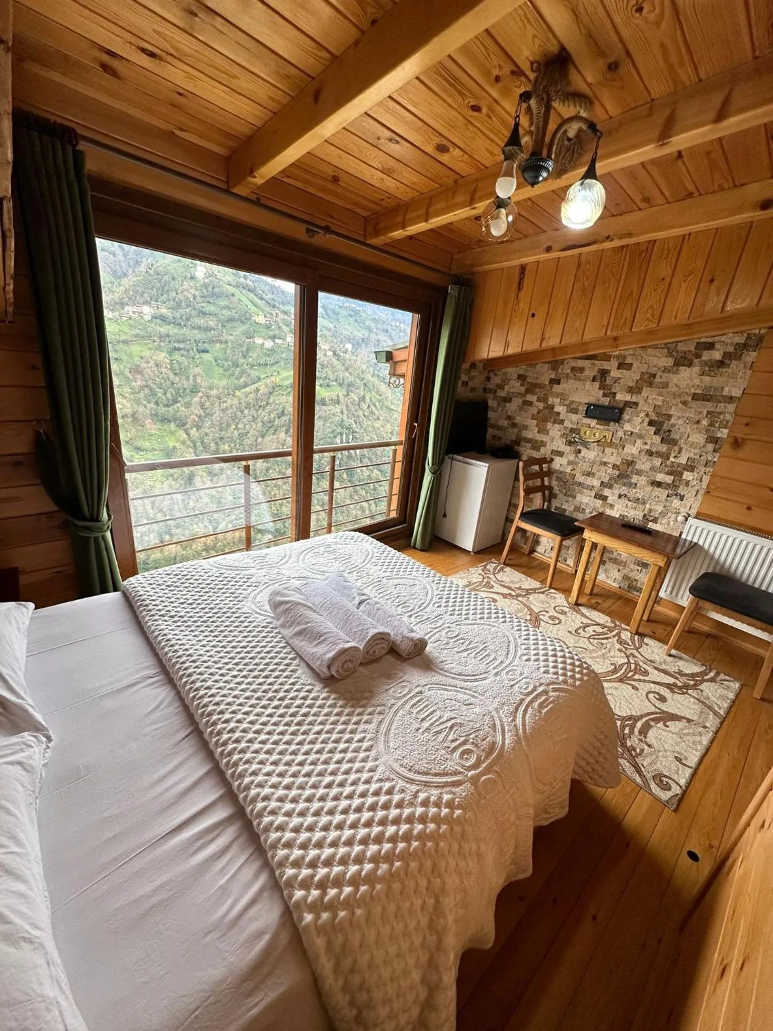 Bed in Peruma otel bungalov