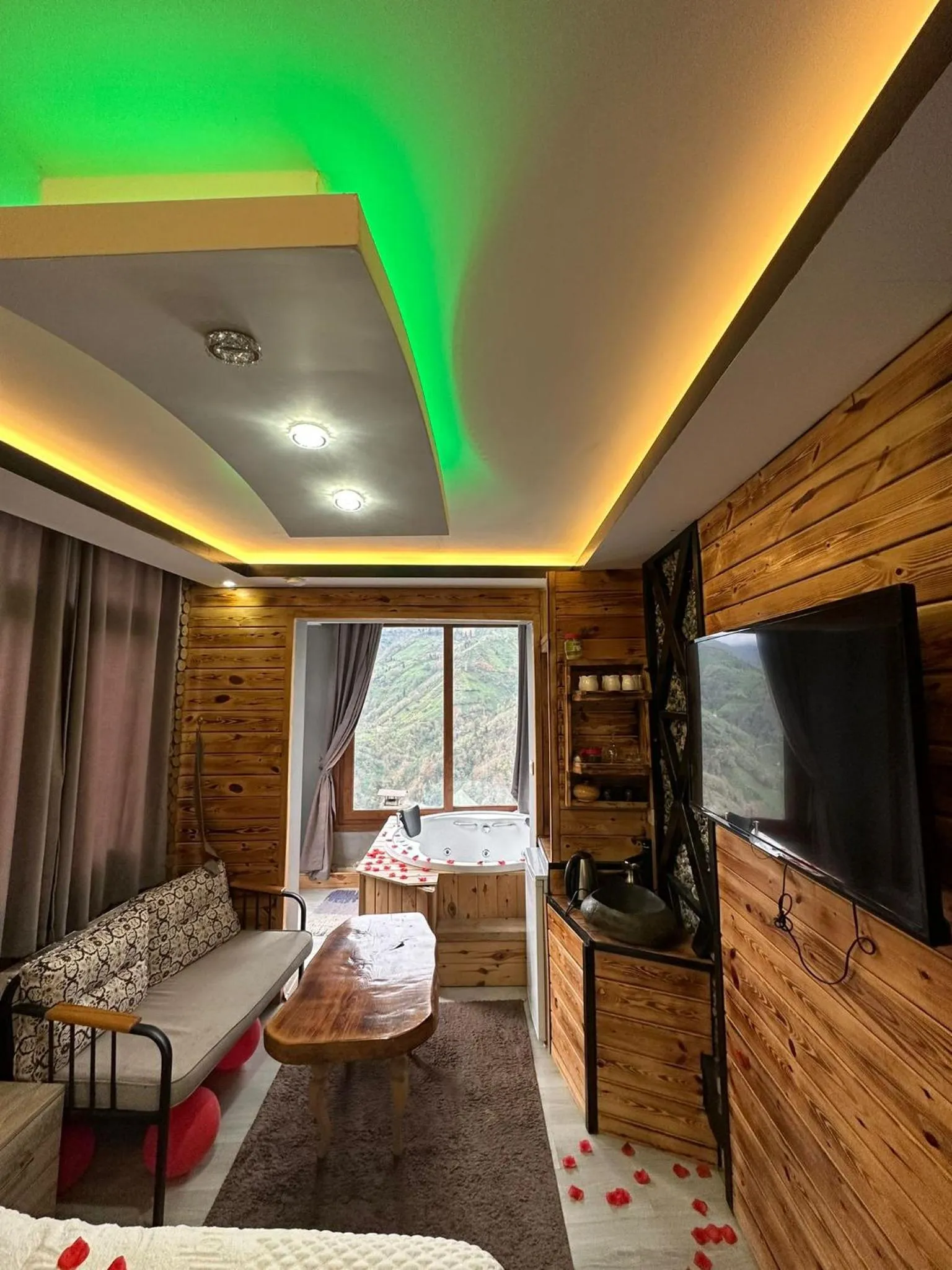 Bed in Peruma otel bungalov