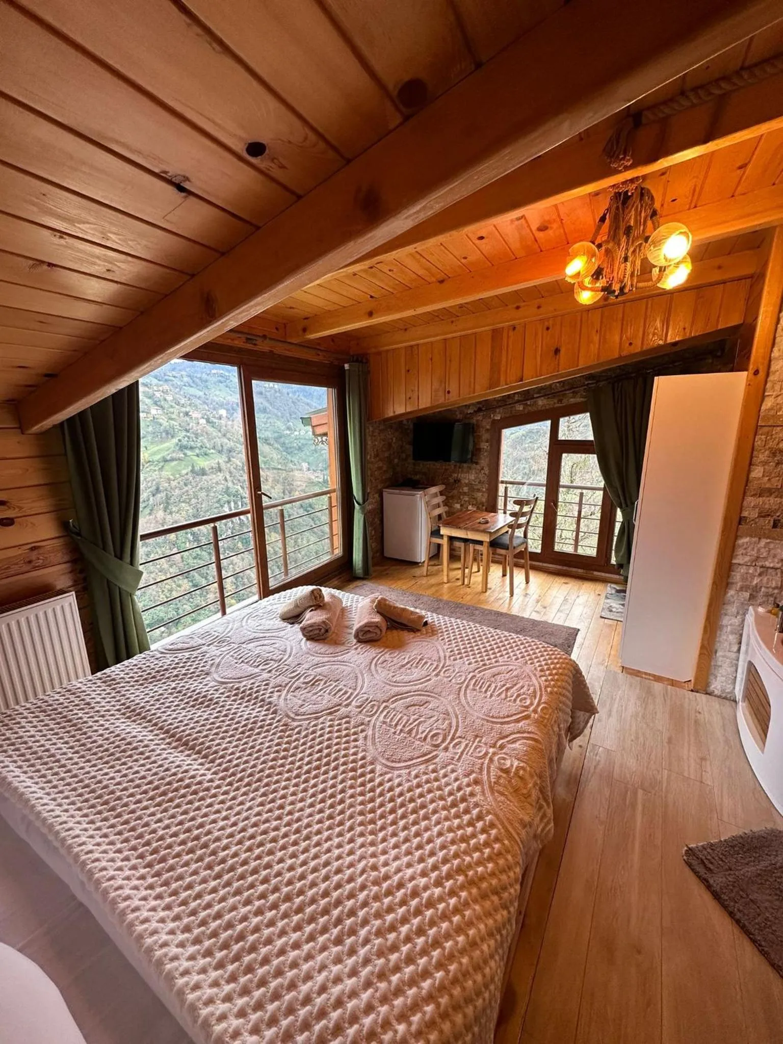 Bed in Peruma otel bungalov