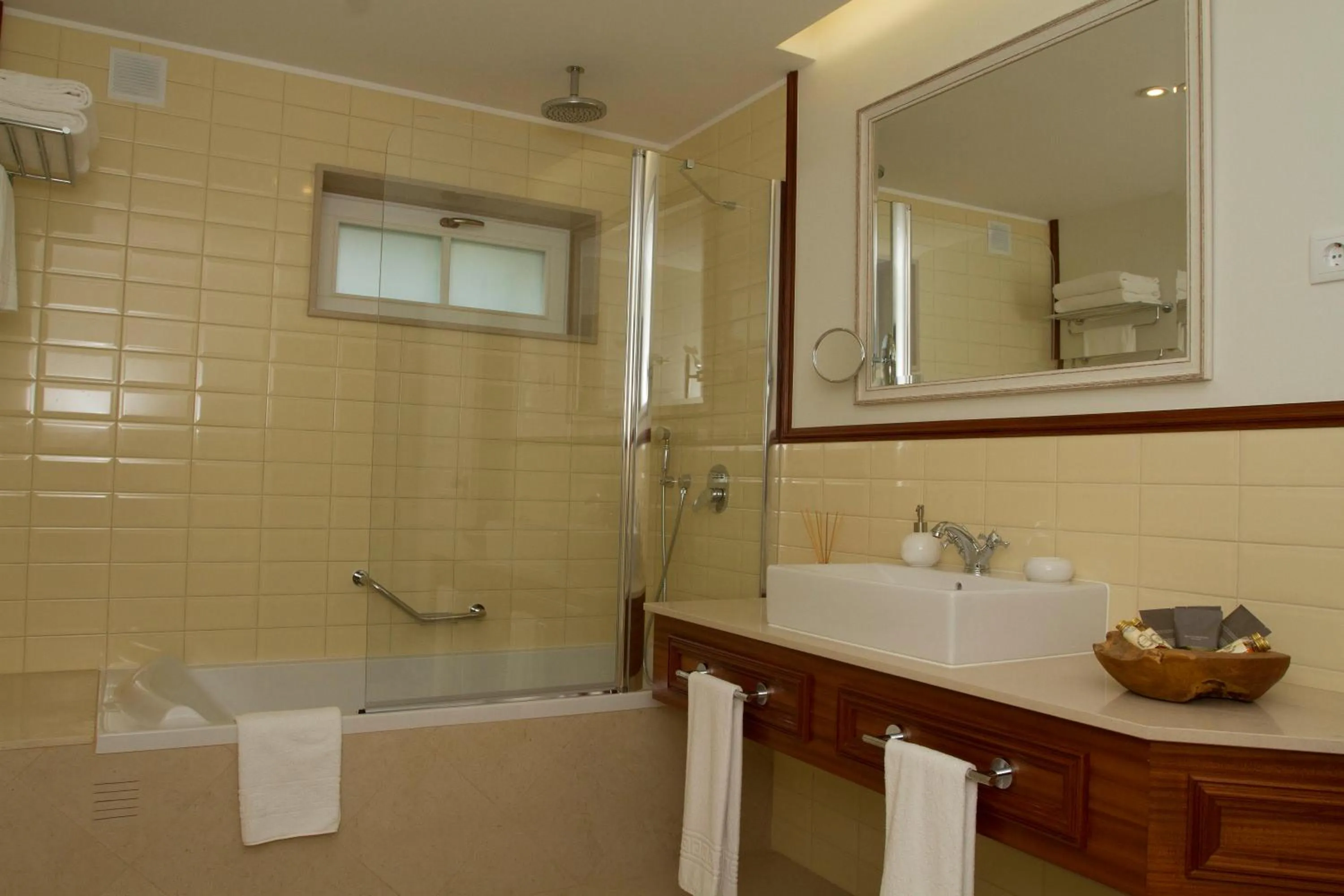 Shower in Rinoterra Minho