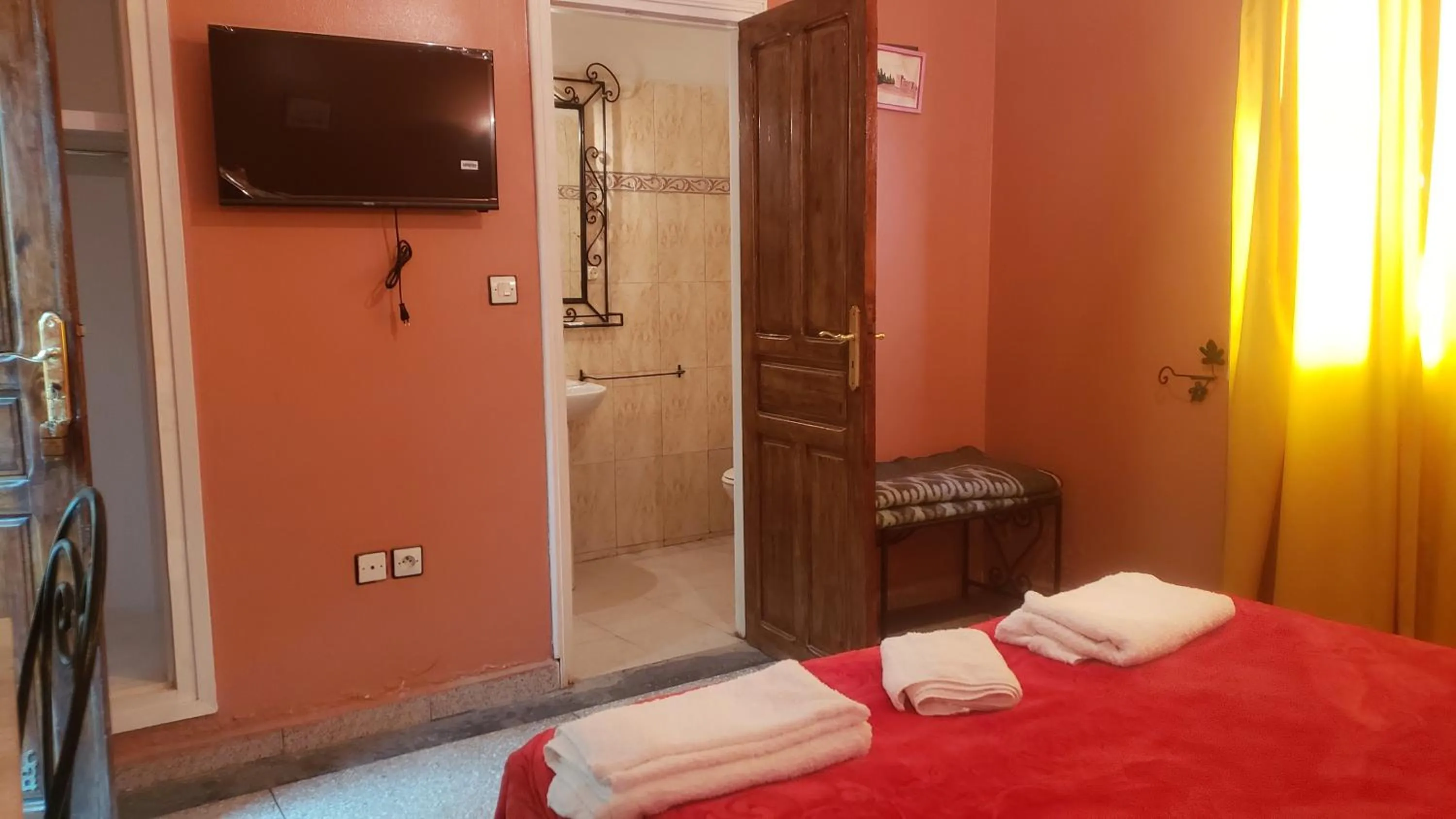 TV and multimedia in Hôtel Ziad