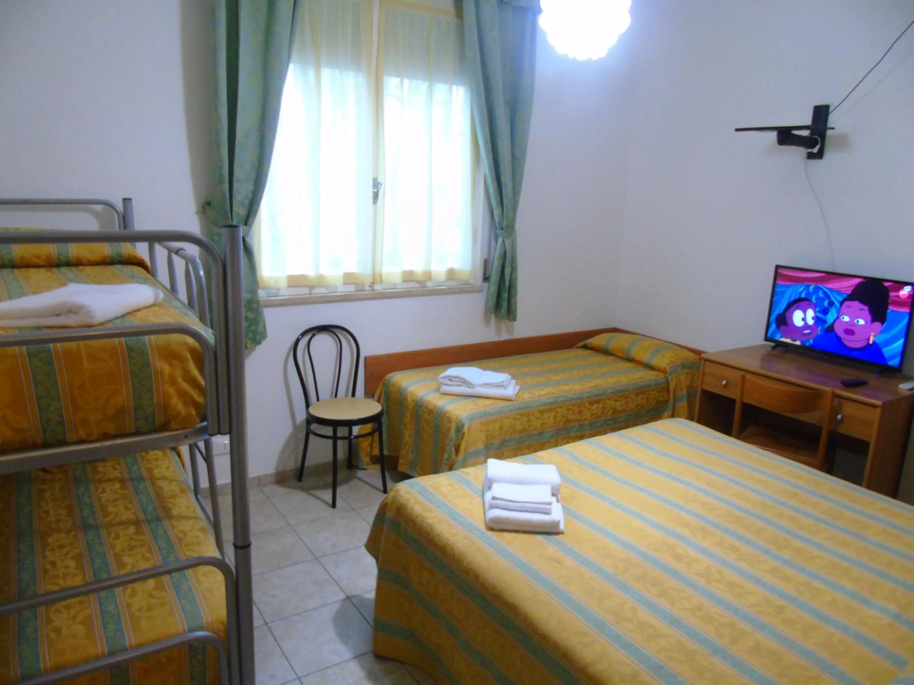 Bed in Hotel Zeus Lido di Classe Room Only