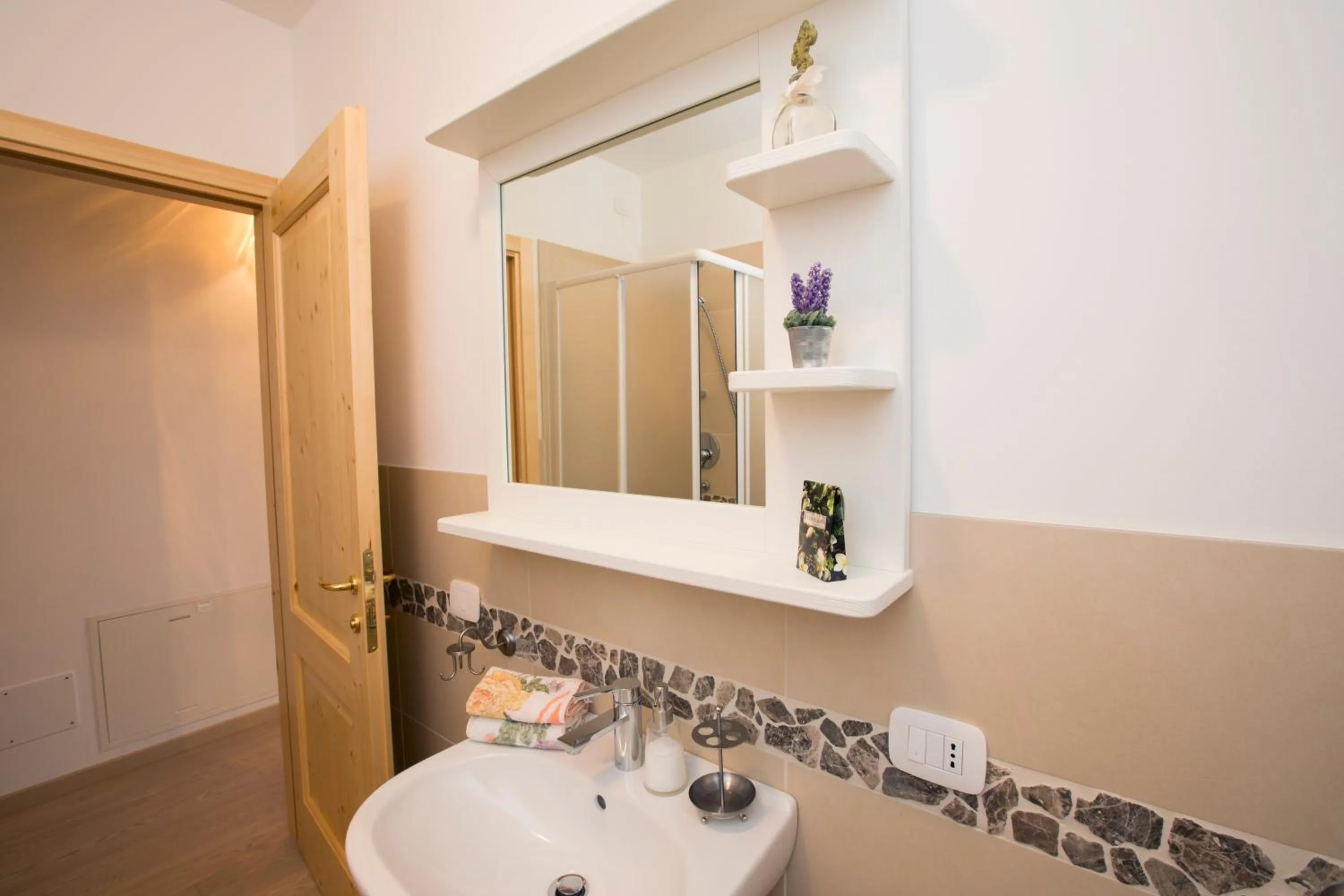 Toilet in Agriturismo Ae Cavane