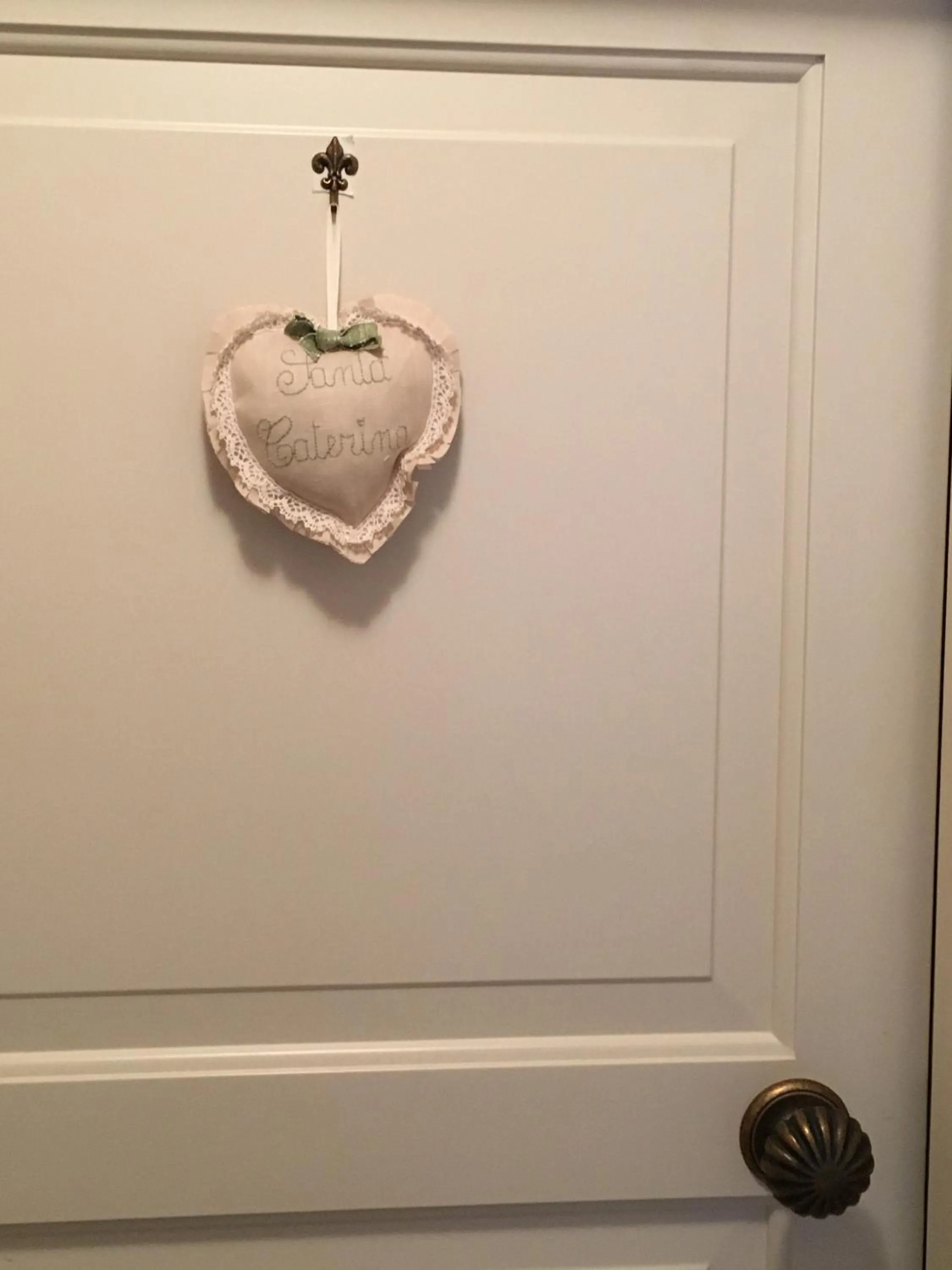 Decorative detail in B&B Palazzo Mantegna