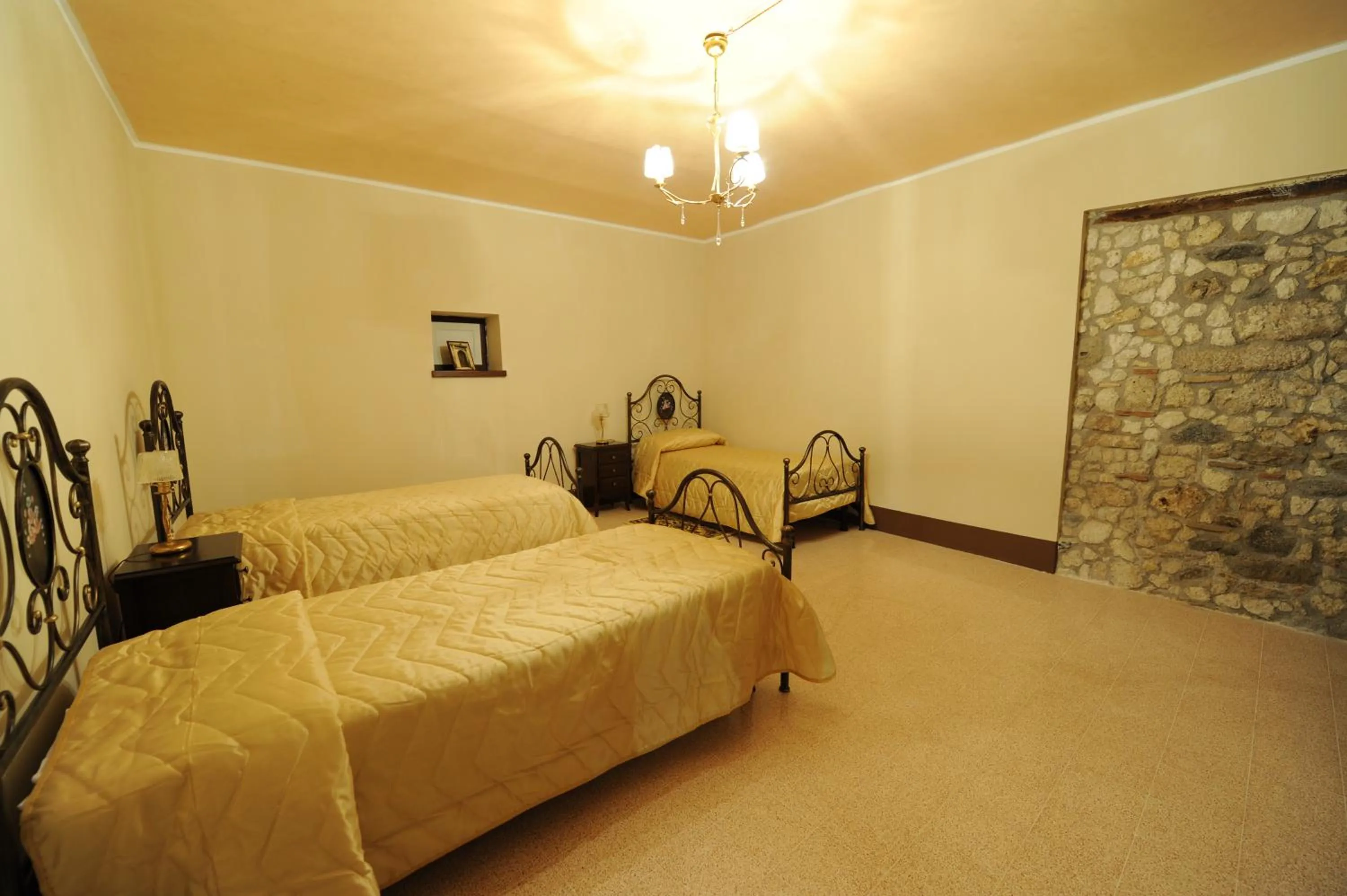 Bedroom in B&B Palazzo Mantegna