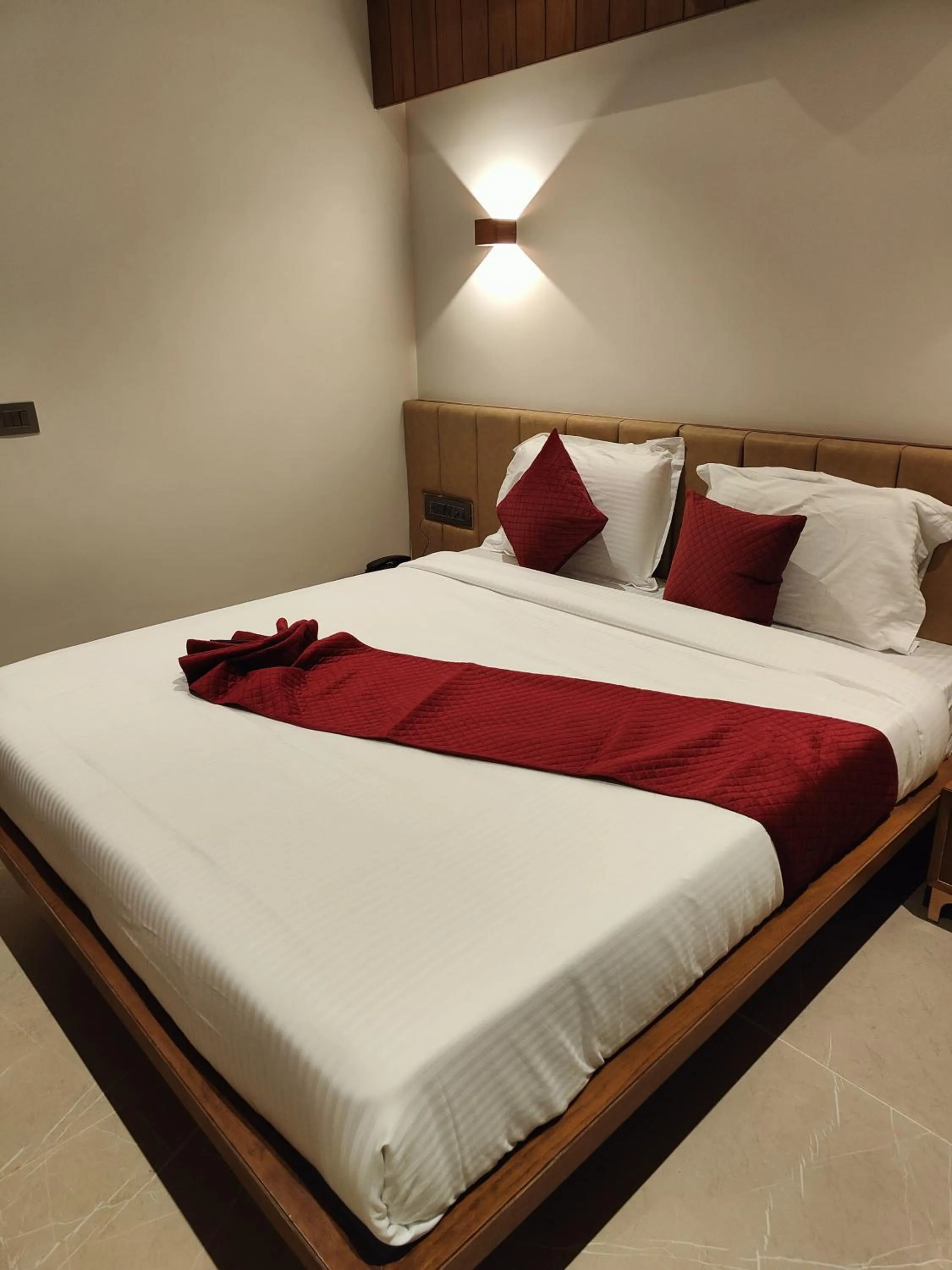 Bed in Hotel Emora Tree