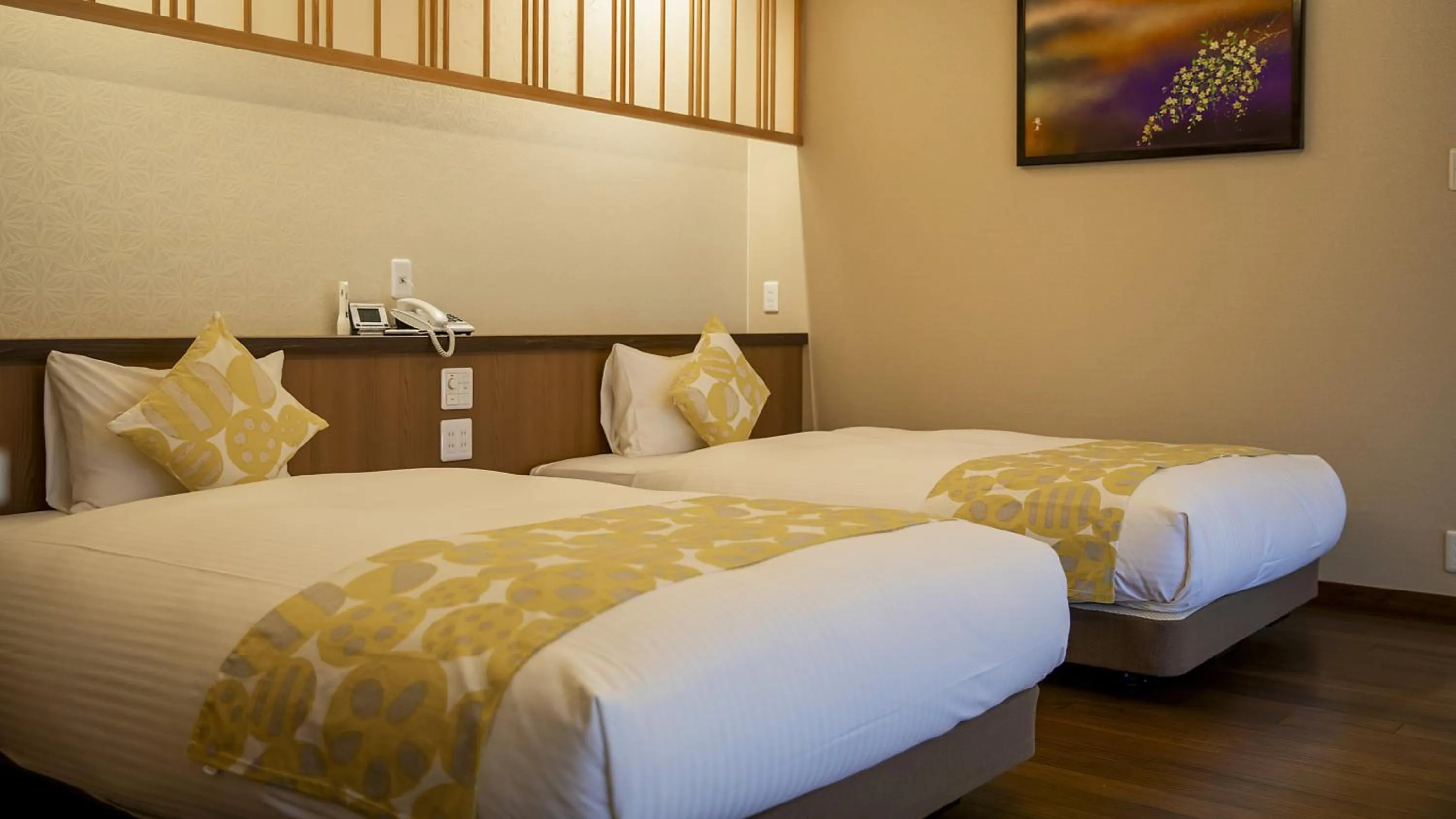 Bed in Hanare no yado Kamigakure