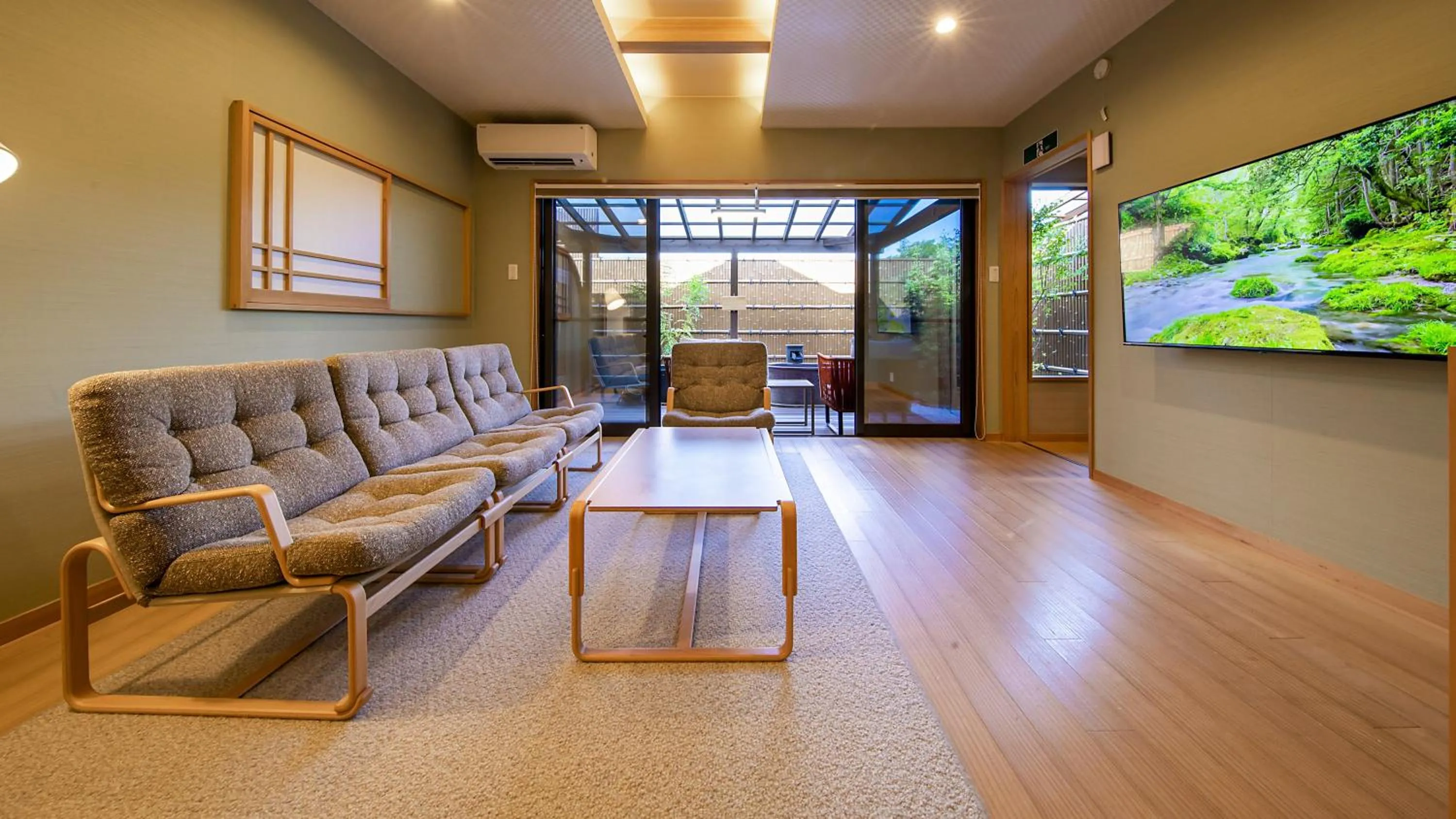 Hanare no yado Kamigakure