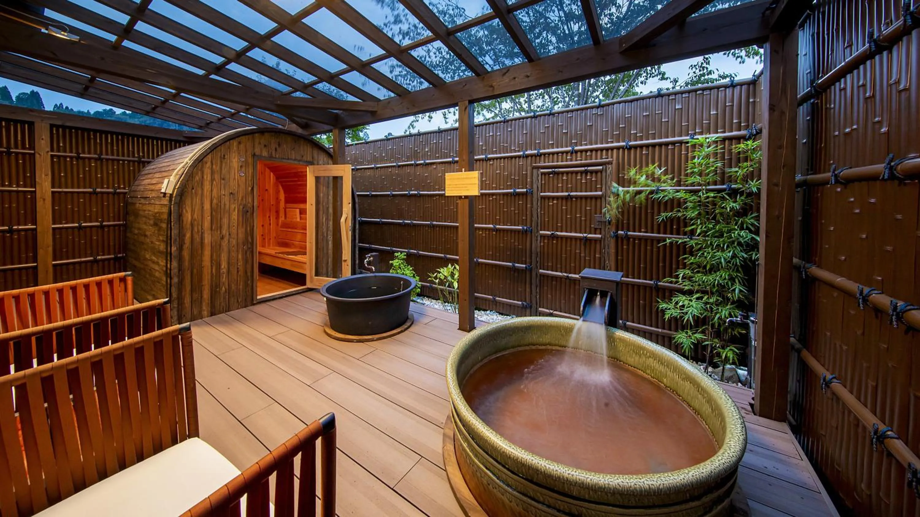 Hanare no yado Kamigakure