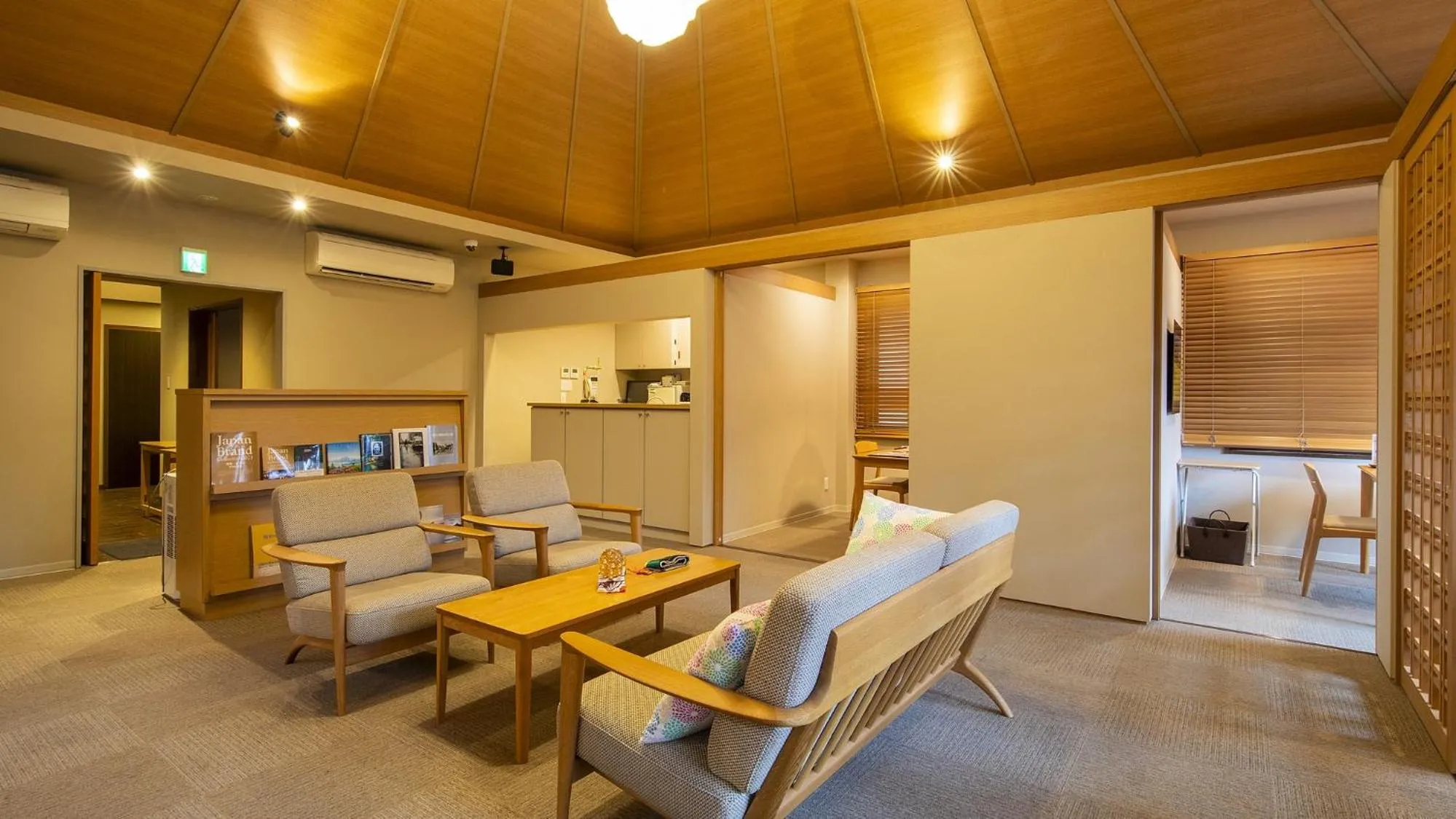 Hanare no yado Kamigakure