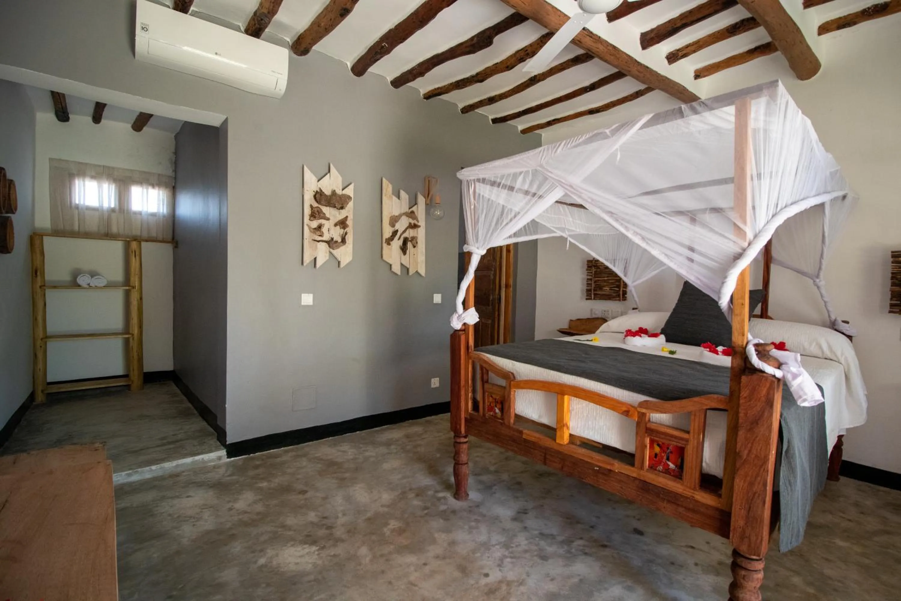 Photo of the whole room, Bed in Nest Style Beach Hotel Zanzibar